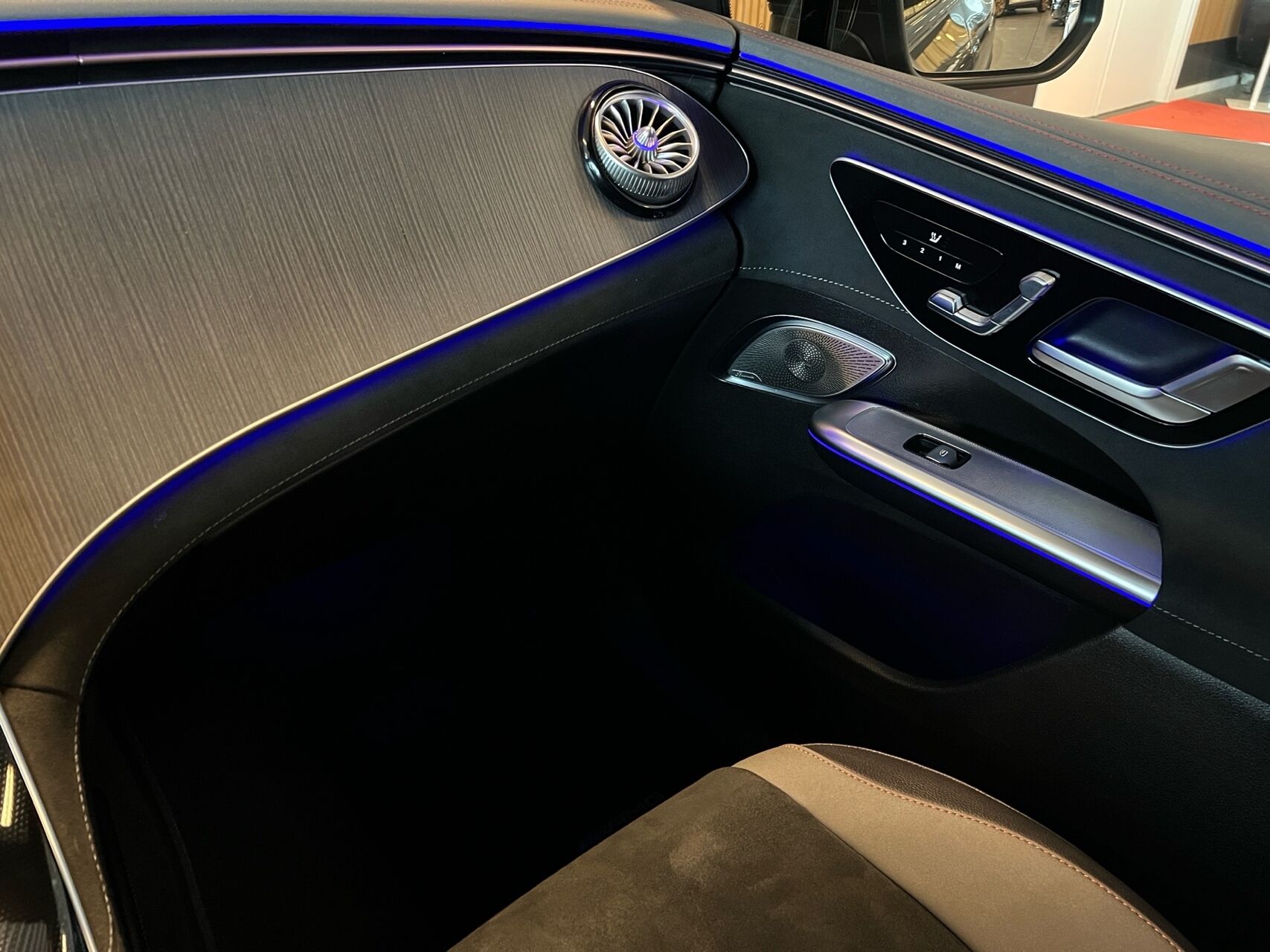 Billede af Mercedes-Benz EQE 350 EL AMG Premium Plus 4Matic 292HK 5d Aut.