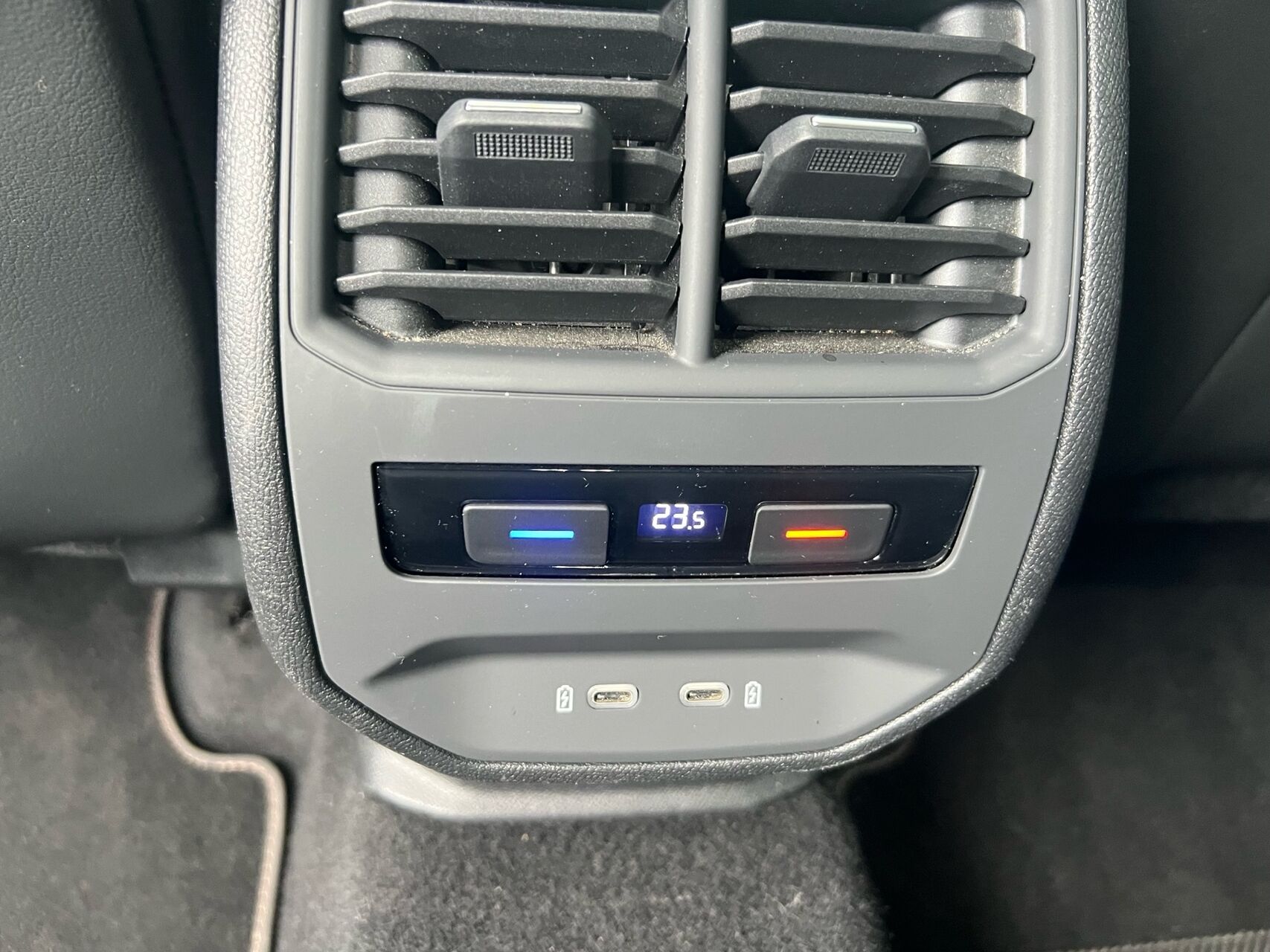 Billede af Cupra Formentor 1,4 TSI  Plugin-hybrid VZ DSG 245HK 5d 6g Aut.