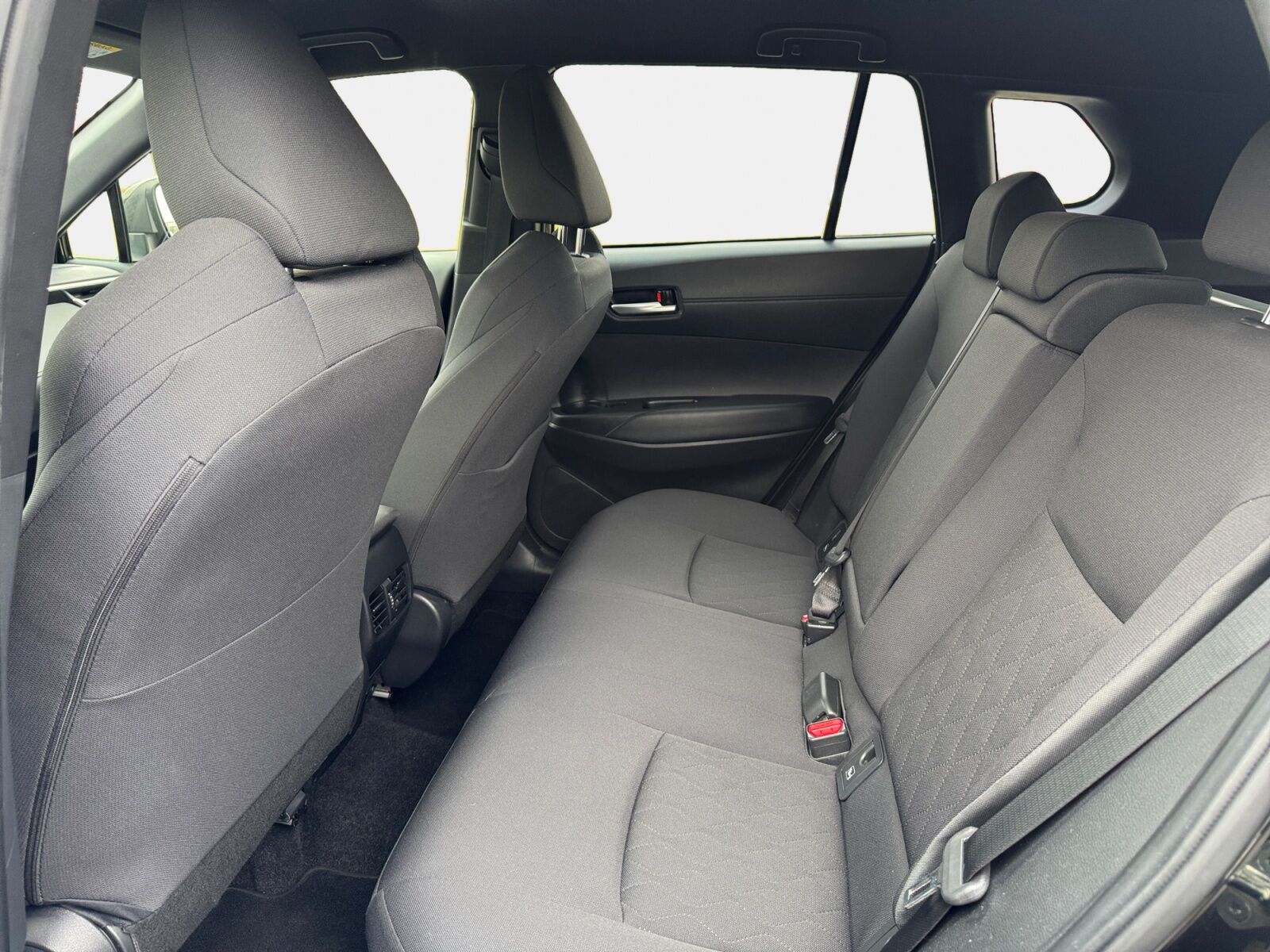 Billede af Toyota Corolla Cross 2,0 Hybrid Style Comfort E-CVT 197HK 5d Aut.