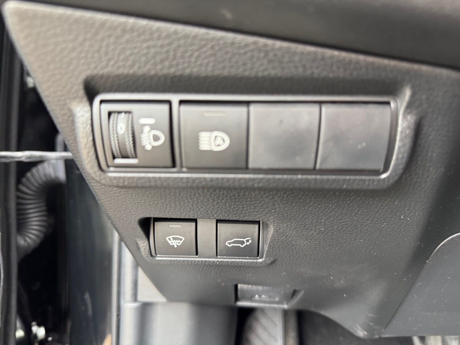 Billede af Toyota Corolla Cross 2,0 Hybrid Style Comfort E-CVT 197HK 5d Aut.