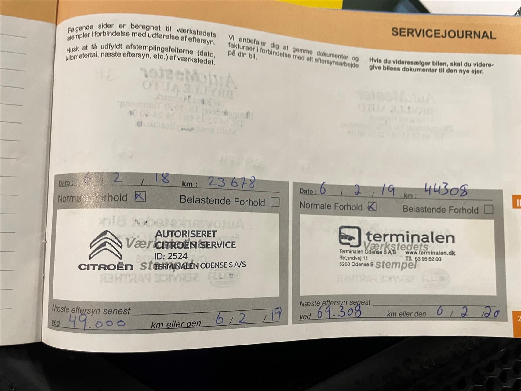 Billede af Citroën C4 1,6 Blue HDi Feel Complet start/stop 100HK 5d