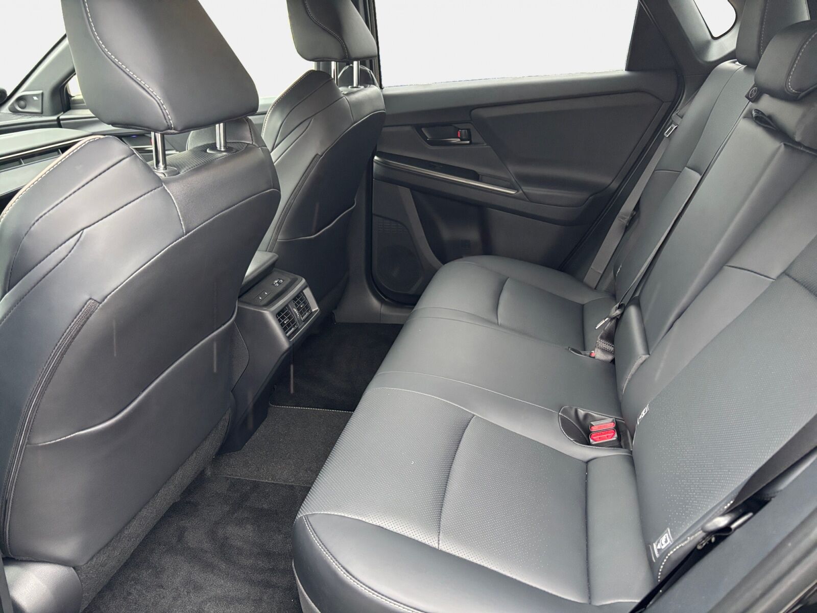 Billede af Toyota BZ4X EL Executive AWD 343HK 5d Aut.