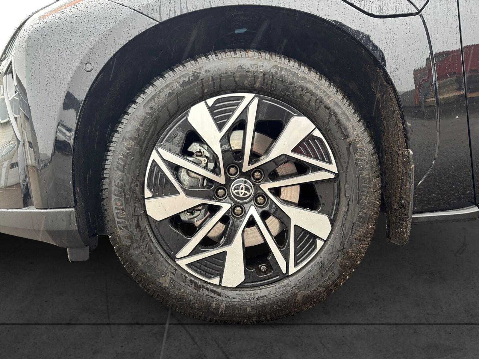 Billede af Toyota BZ4X EL Executive AWD 343HK 5d Aut.