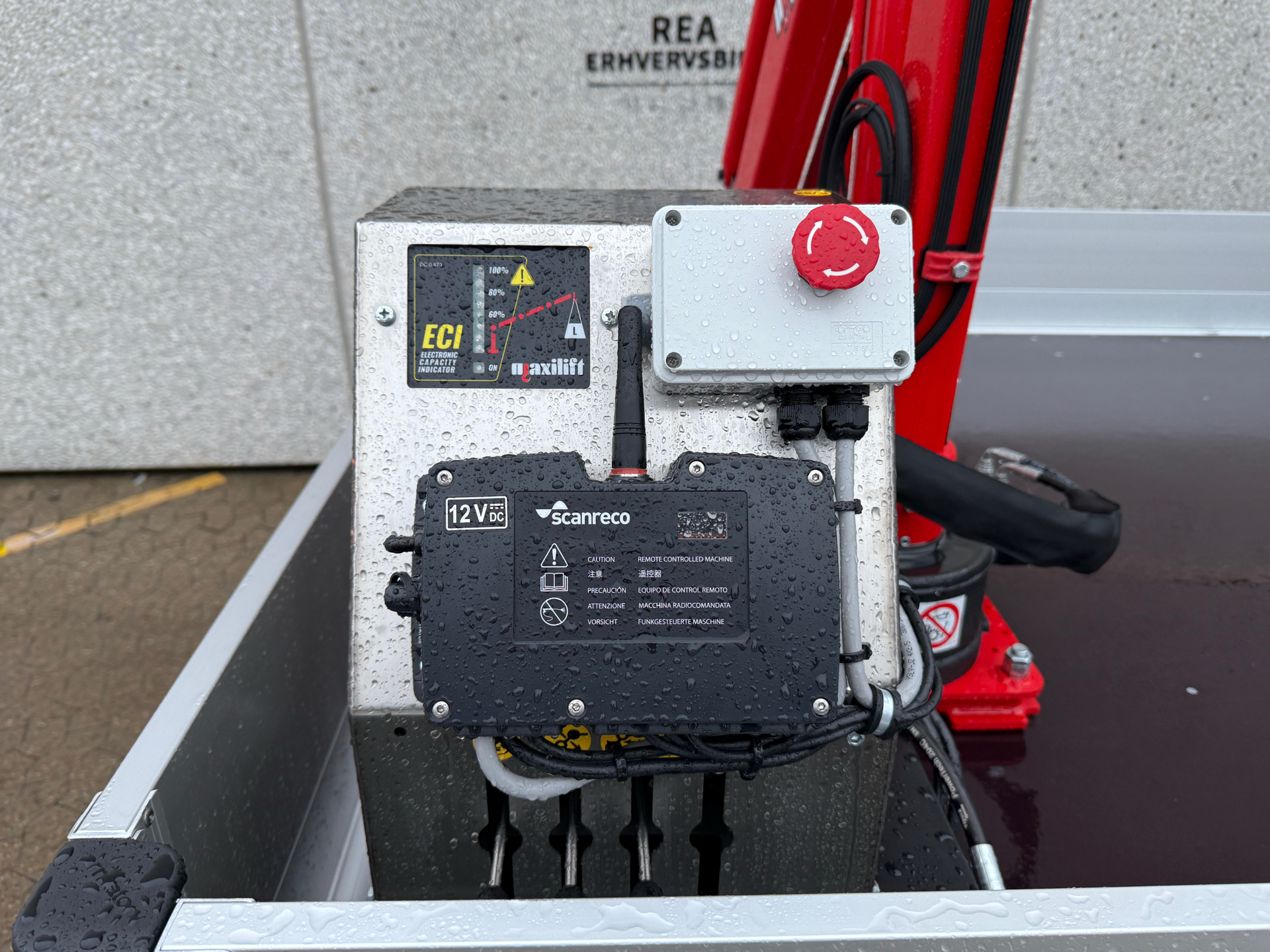 Billede af Iveco Daily 35S18 4100mm 3,0 D 180HK Ladv./Chas. 8g Aut.