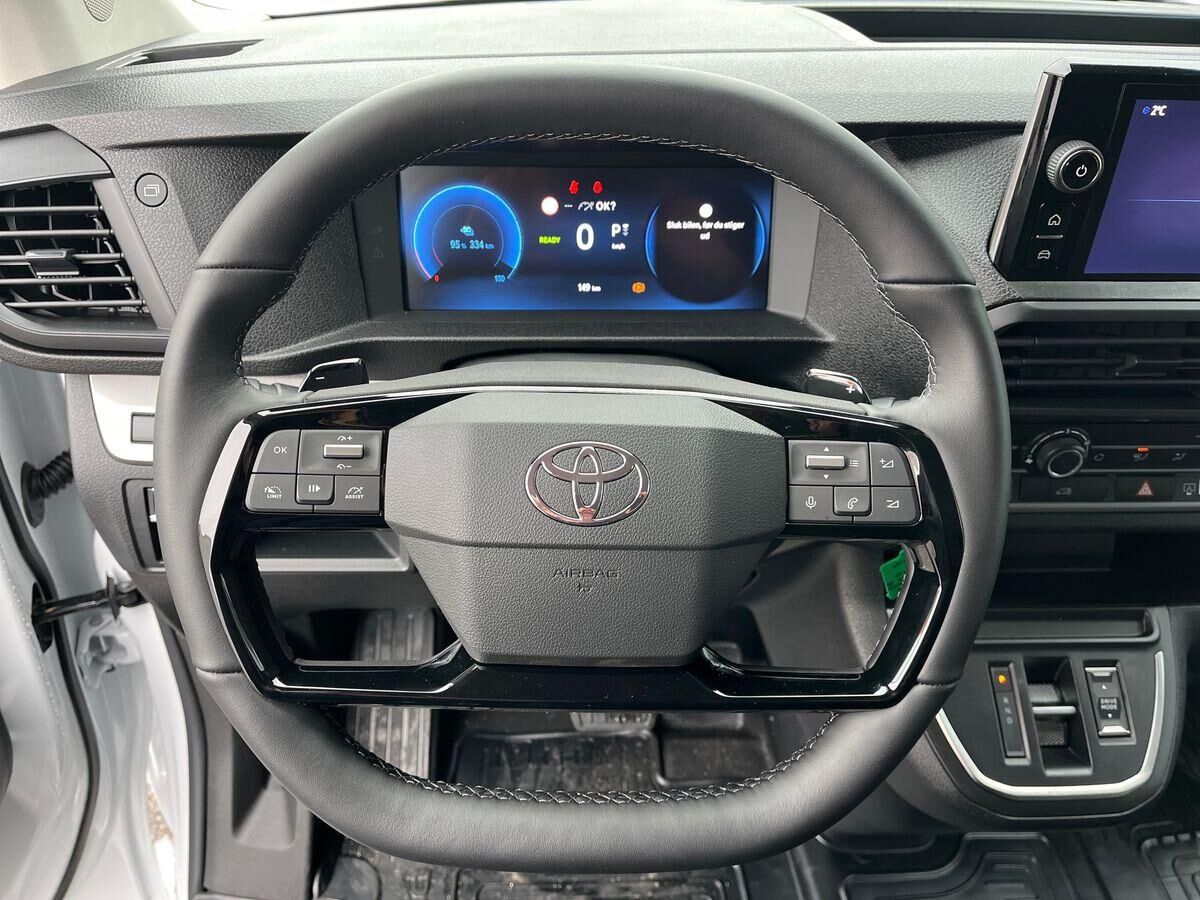 Billede af Toyota Proace Electric Long EL Comfort Master m/ 2 Skydedøre 136HK Van Aut.