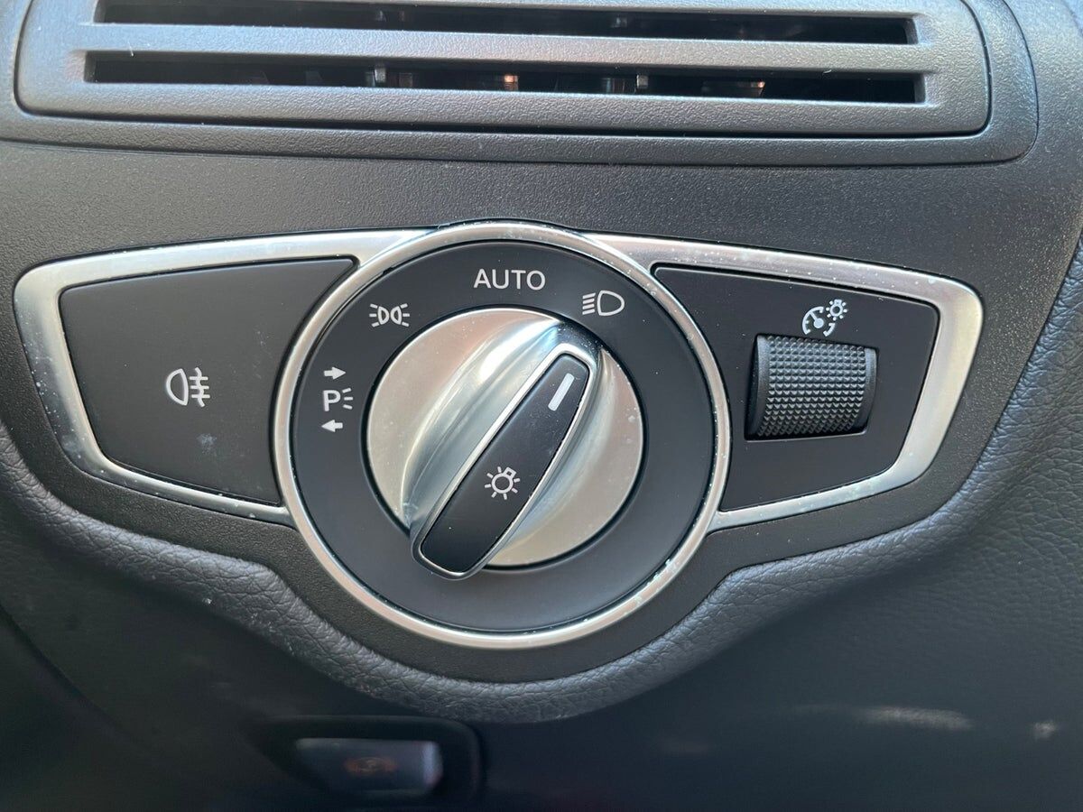 Billede af Mercedes-Benz GLC300 d 2,0 D AMG Line 4Matic 9G-Tronic 245HK 5d 9g Aut.