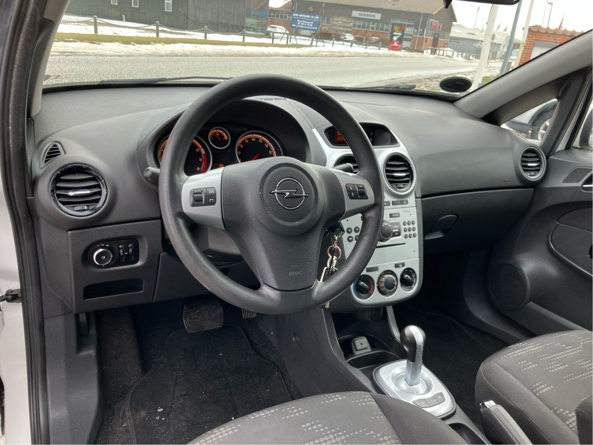 Billede af Opel Corsa 1,2 Twinport Essentia Easytronic 85HK 3d Aut.