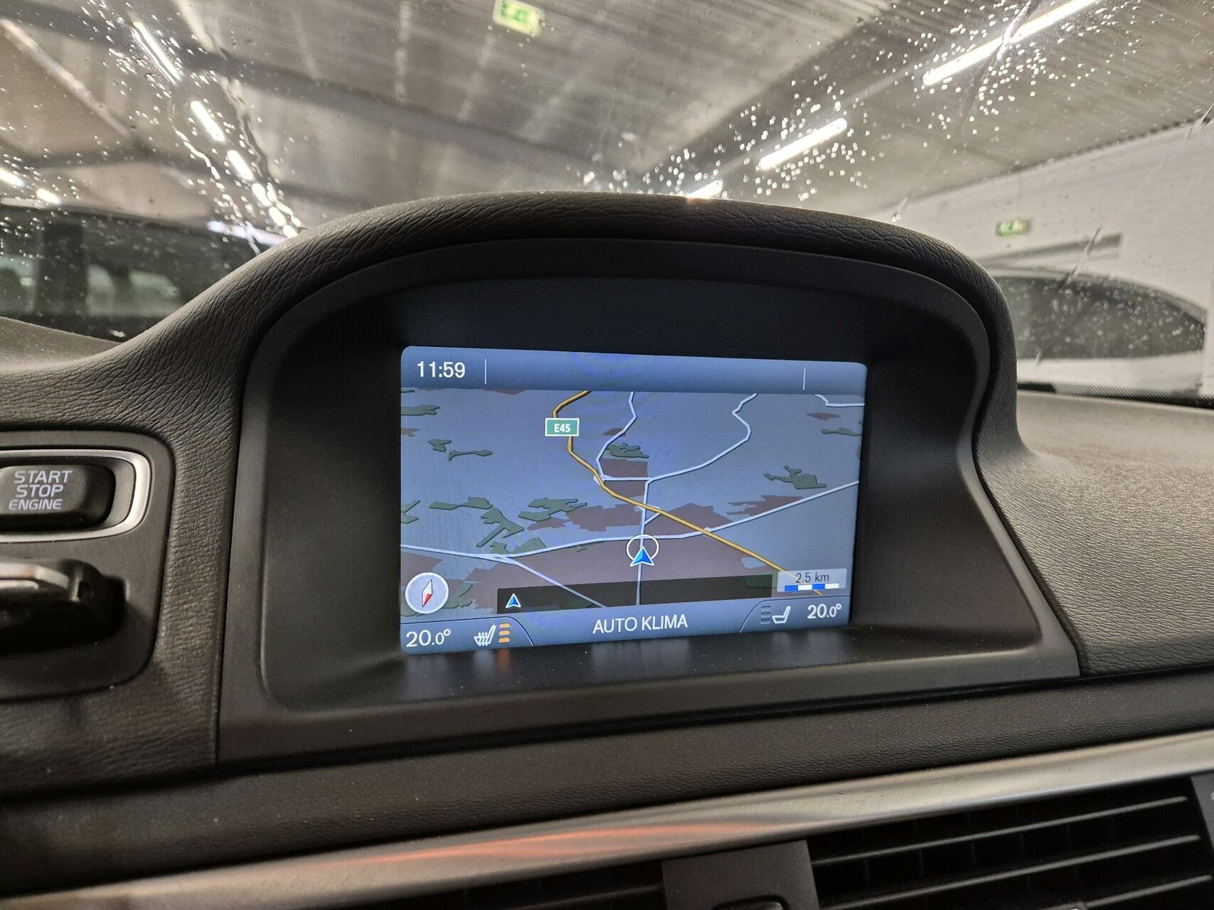 Billede af Volvo V70 2,0 D3 Momentum 136HK Stc 6g