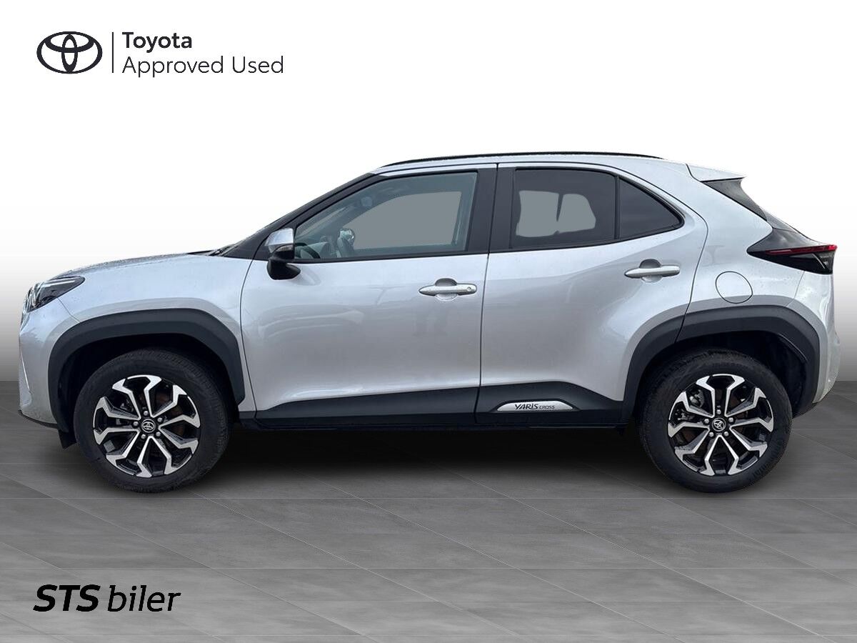 Billede af Toyota Yaris Cross 1,5 Hybrid Style Comfort 116HK 5d Trinl. Gear