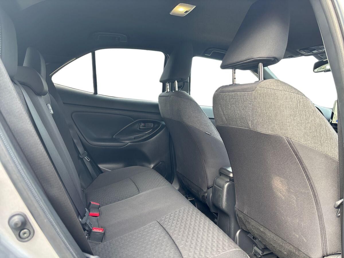 Billede af Toyota Yaris Cross 1,5 Hybrid Style Comfort 116HK 5d Trinl. Gear