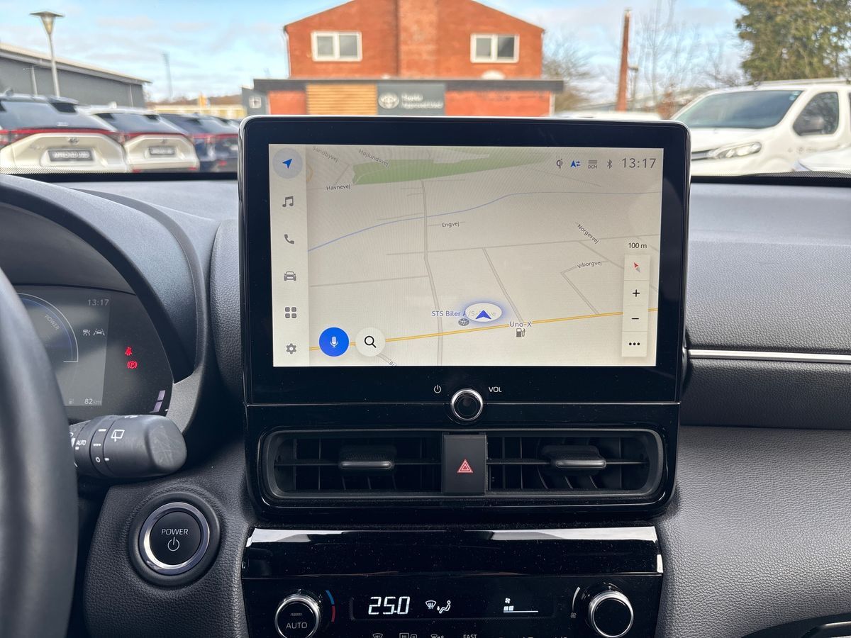 Billede af Toyota Yaris Cross 1,5 Hybrid Style Comfort 116HK 5d Trinl. Gear