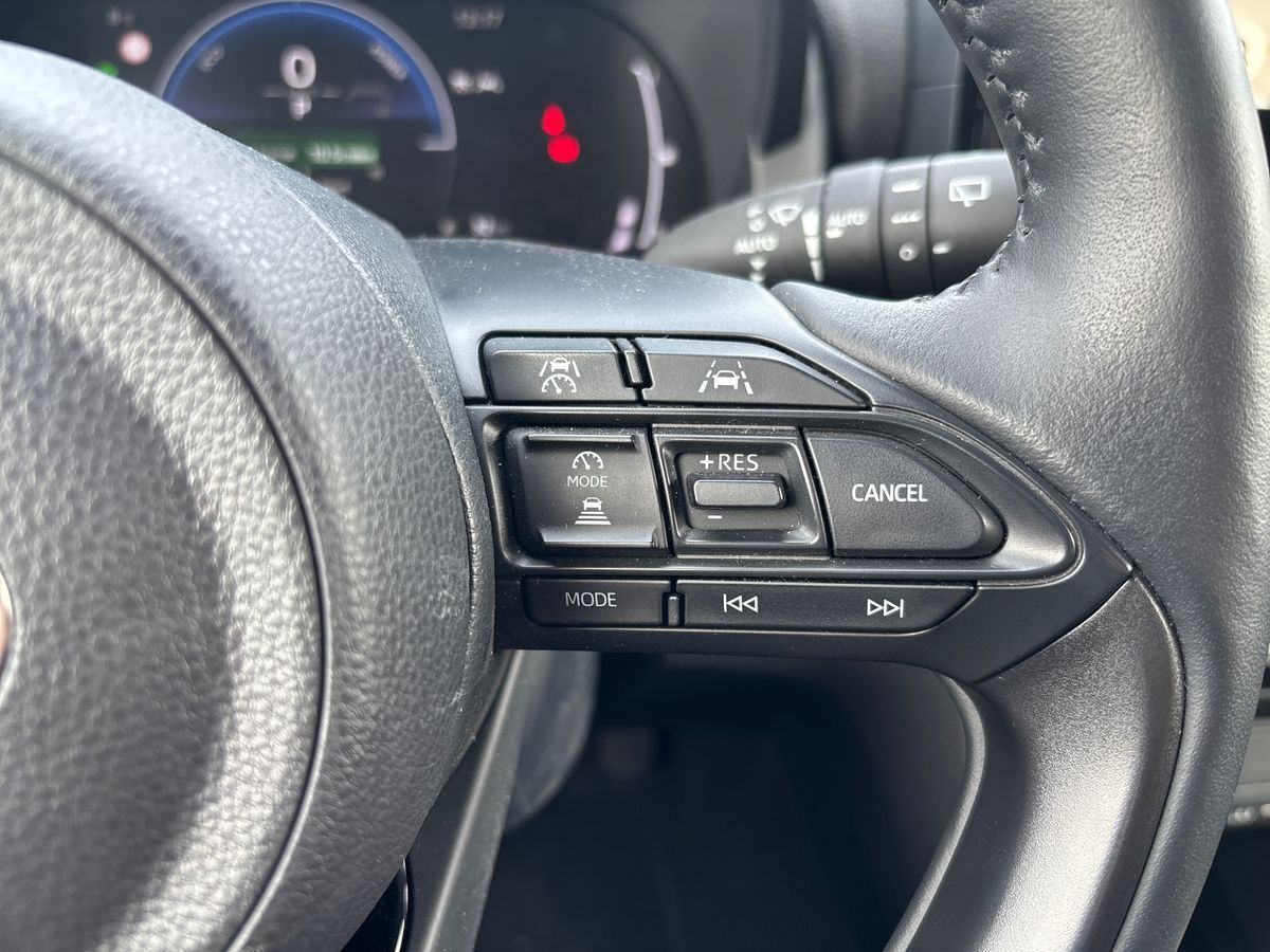 Billede af Toyota Yaris Cross 1,5 Hybrid Style Comfort 116HK 5d Trinl. Gear