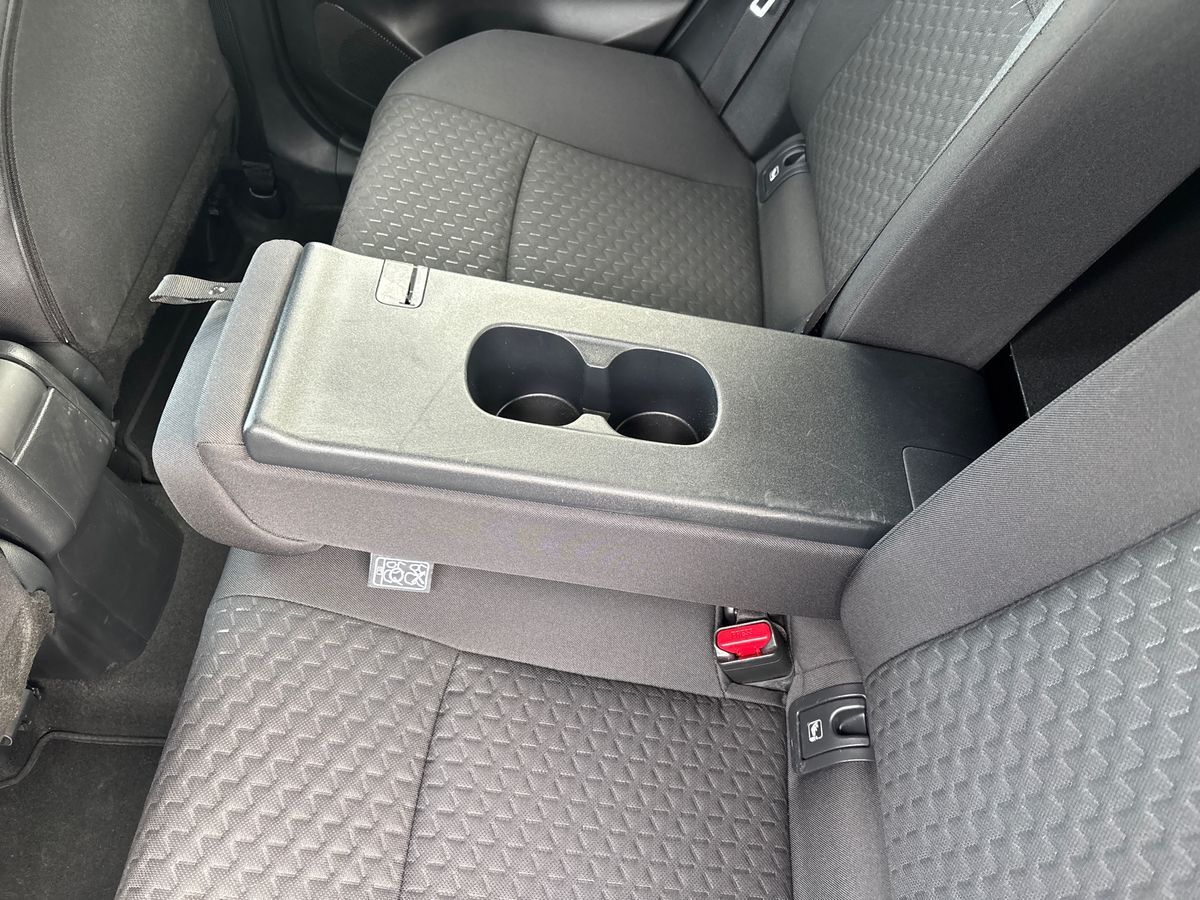 Billede af Toyota Yaris Cross 1,5 Hybrid Style Comfort 116HK 5d Trinl. Gear