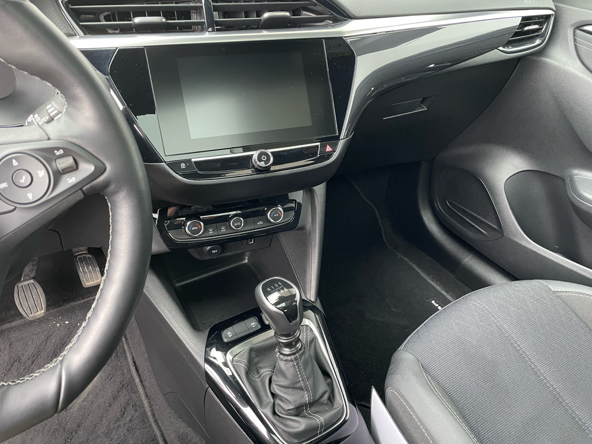 Billede af Opel Corsa 1,2 PureTech Sport 100HK 5d 6g