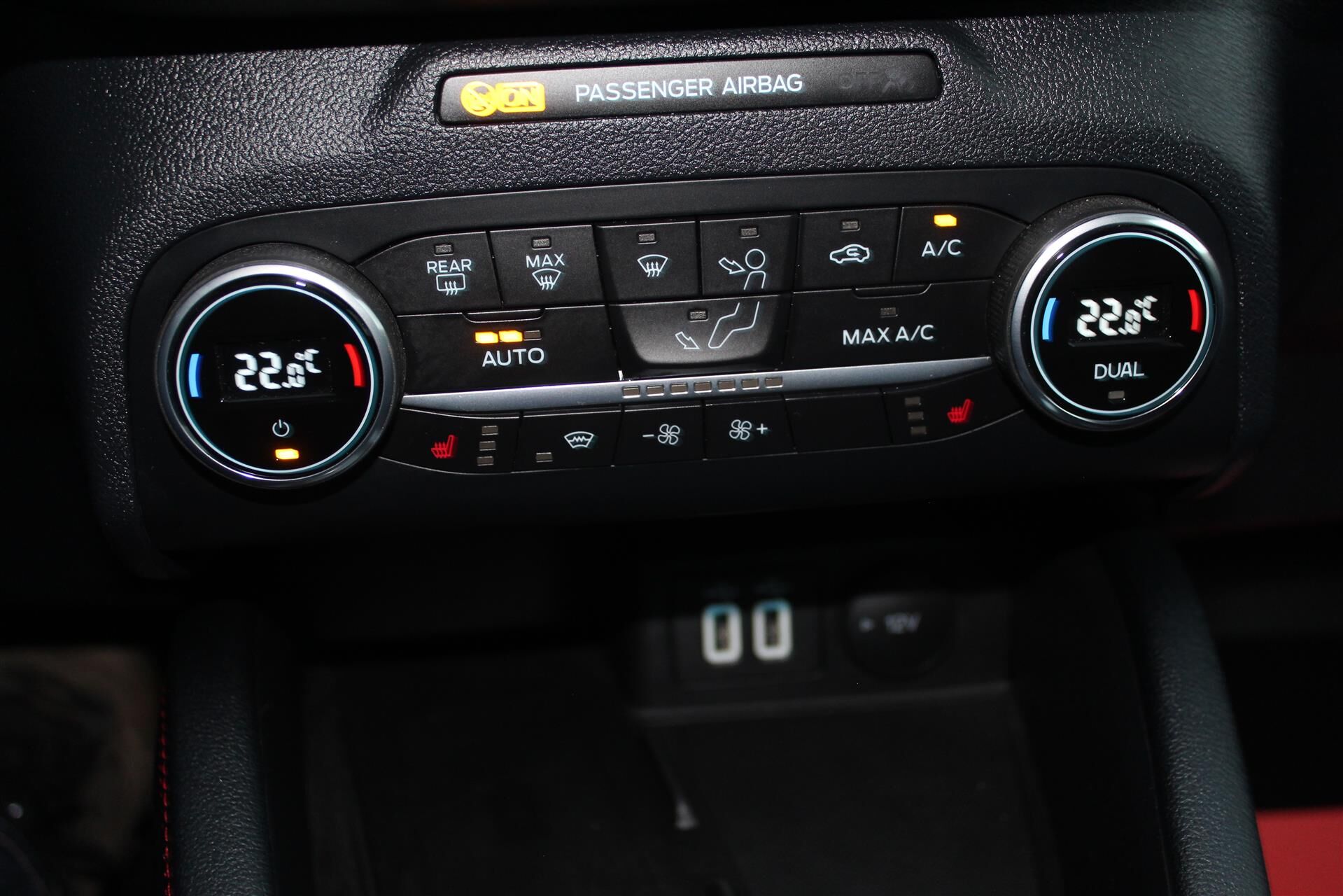 Billede af Ford Kuga 2,5 Plugin-hybrid ST-Line X CVT 225HK 5d Trinl. Gear