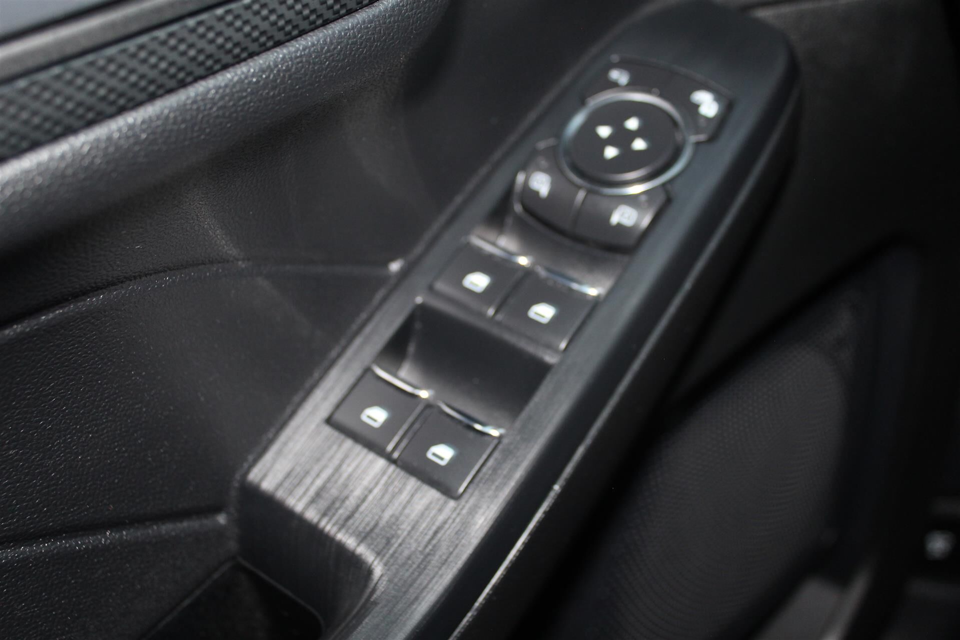 Billede af Ford Kuga 2,5 Plugin-hybrid ST-Line X CVT 225HK 5d Trinl. Gear