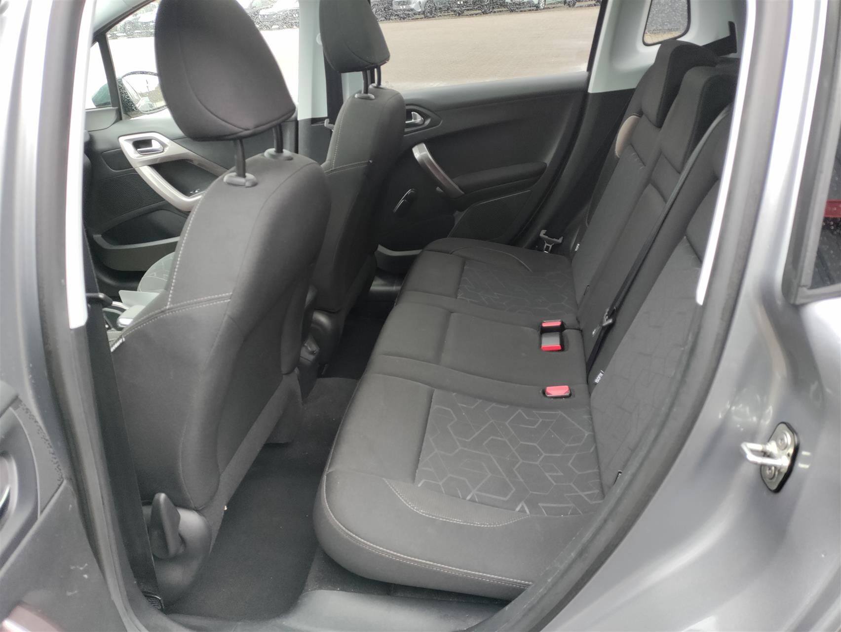 Billede af Peugeot 2008 1,2 VTi Active Sky 82HK