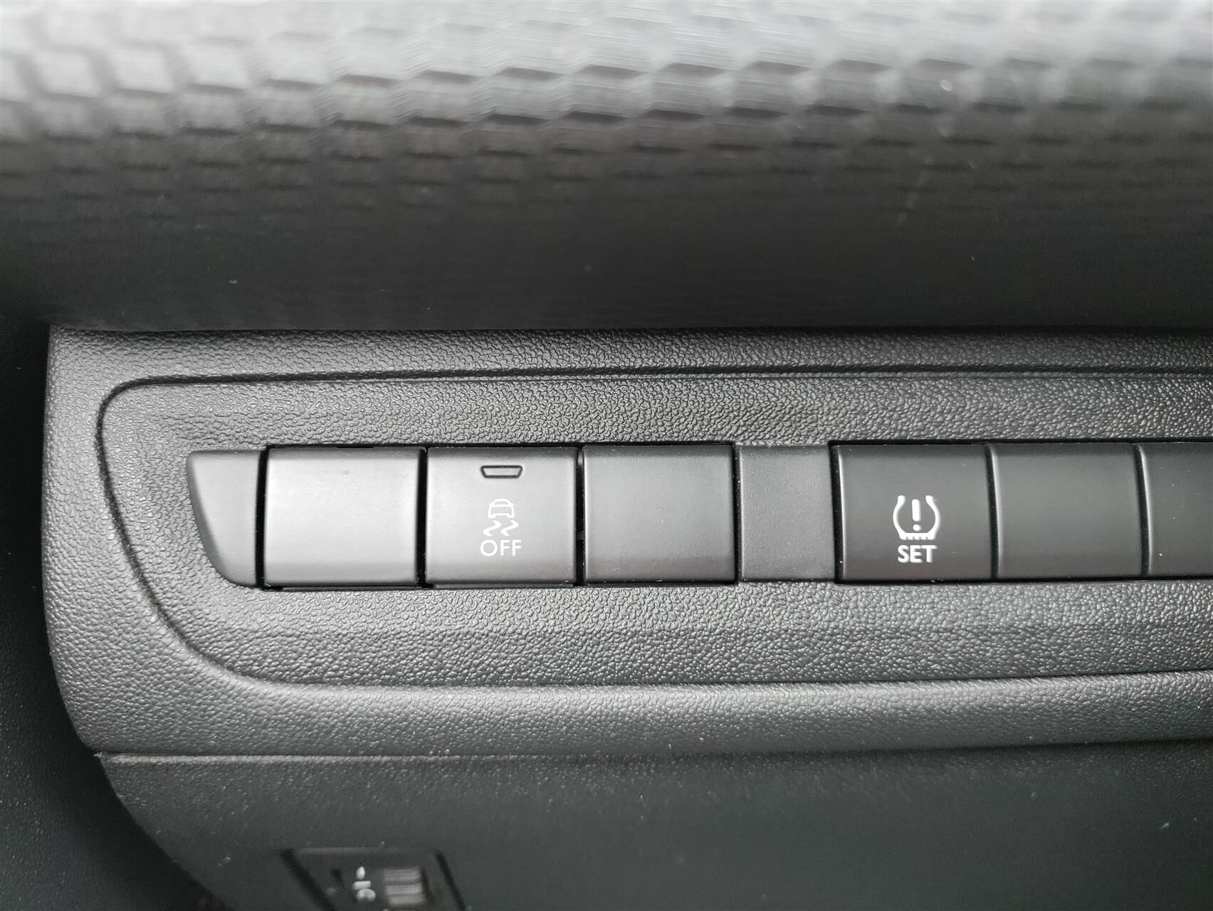 Billede af Peugeot 2008 1,2 VTi Active Sky 82HK