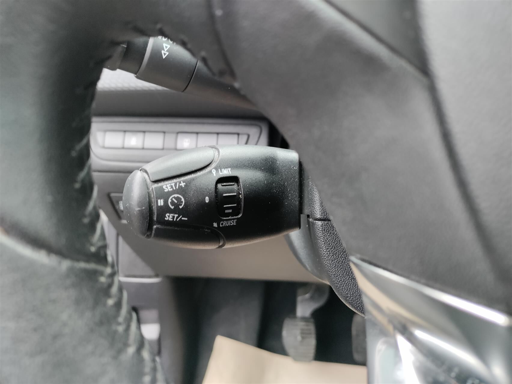 Billede af Peugeot 2008 1,2 VTi Active Sky 82HK