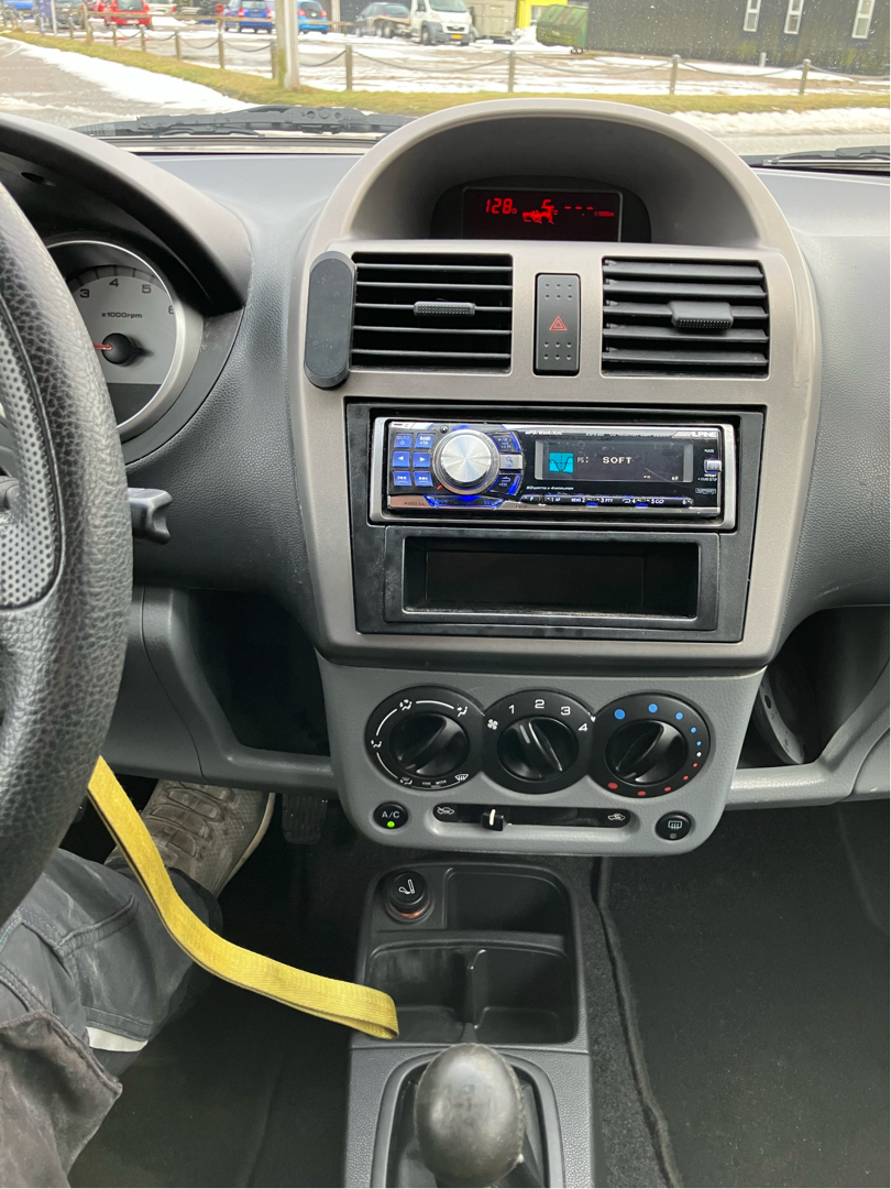 Billede af Suzuki Ignis 1,3 GL 94HK 5d