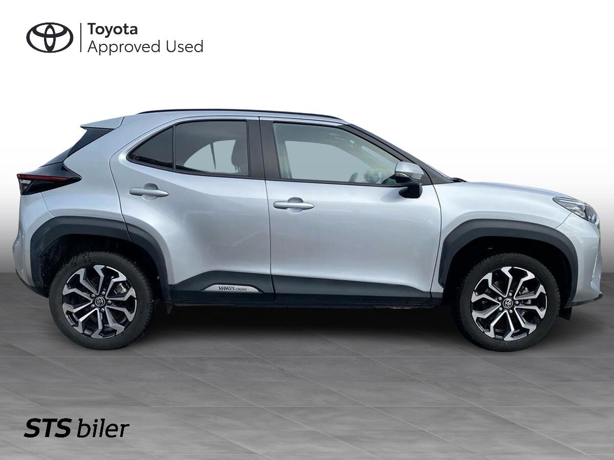 Billede af Toyota Yaris Cross 1,5 Hybrid Style 116HK 5d Trinl. Gear