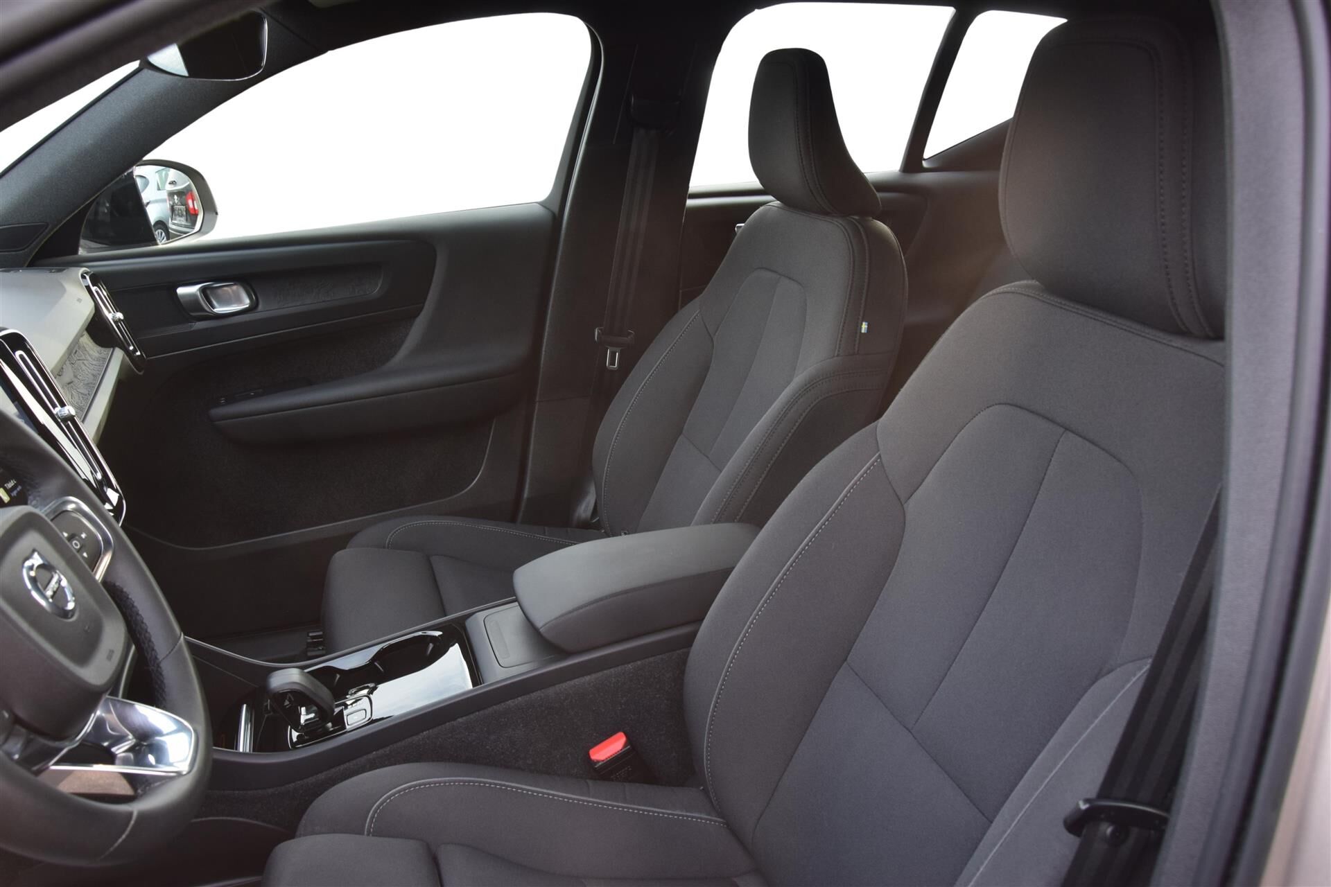 Billede af Volvo XC40 P6 Recharge Core 231HK 5d Aut.