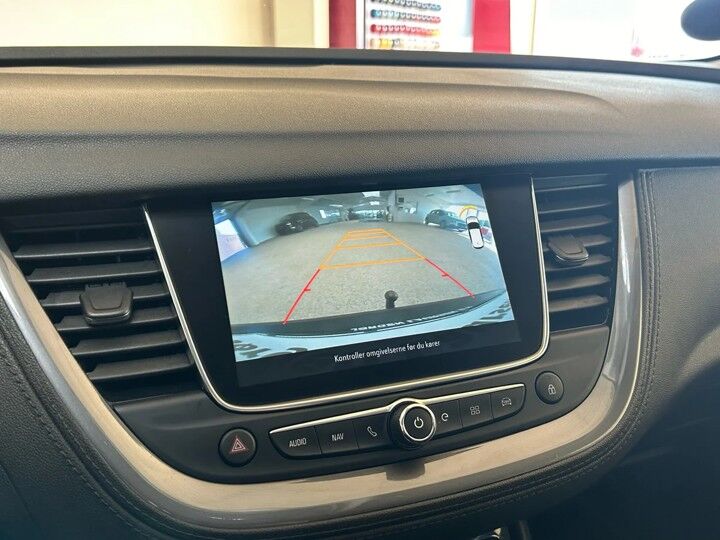 Billede af Opel Grandland X 1,6 PHEV  Plugin-hybrid Cosmo Prestige Pack 225HK 5d 8g Aut.