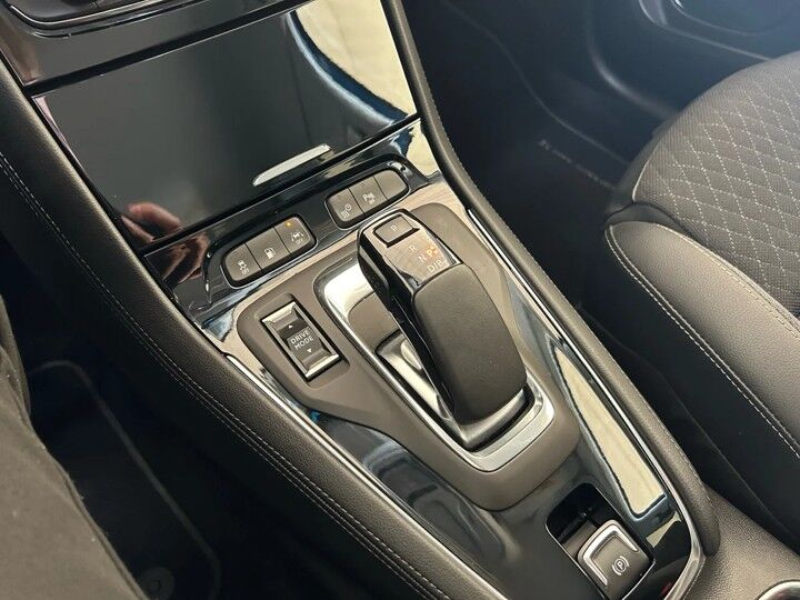Billede af Opel Grandland X 1,6 PHEV  Plugin-hybrid Cosmo Prestige Pack 225HK 5d 8g Aut.
