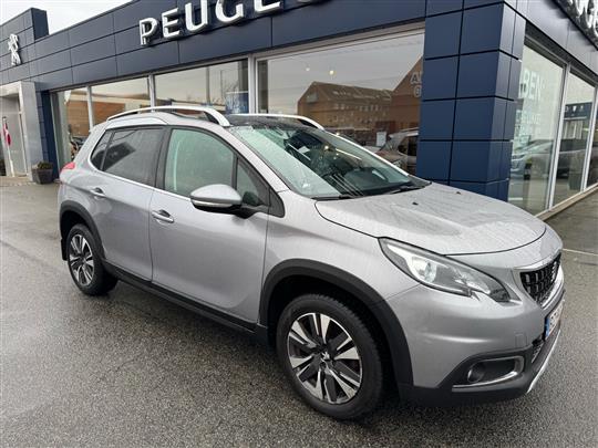 Peugeot 2008 1,2 e-THP Selection Sky 110HK 5d