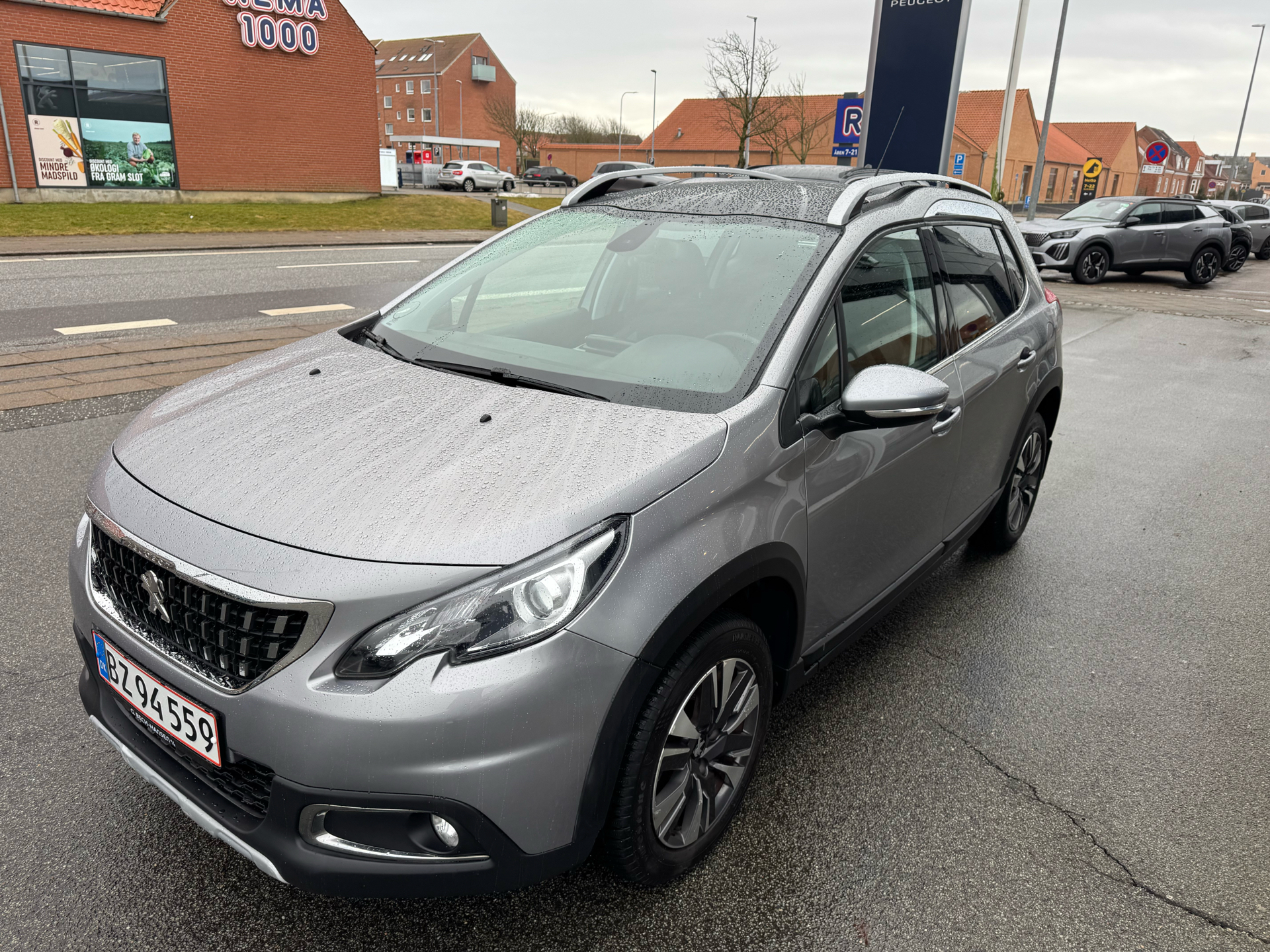 Billede af Peugeot 2008 1,2 e-THP Selection Sky 110HK 5d
