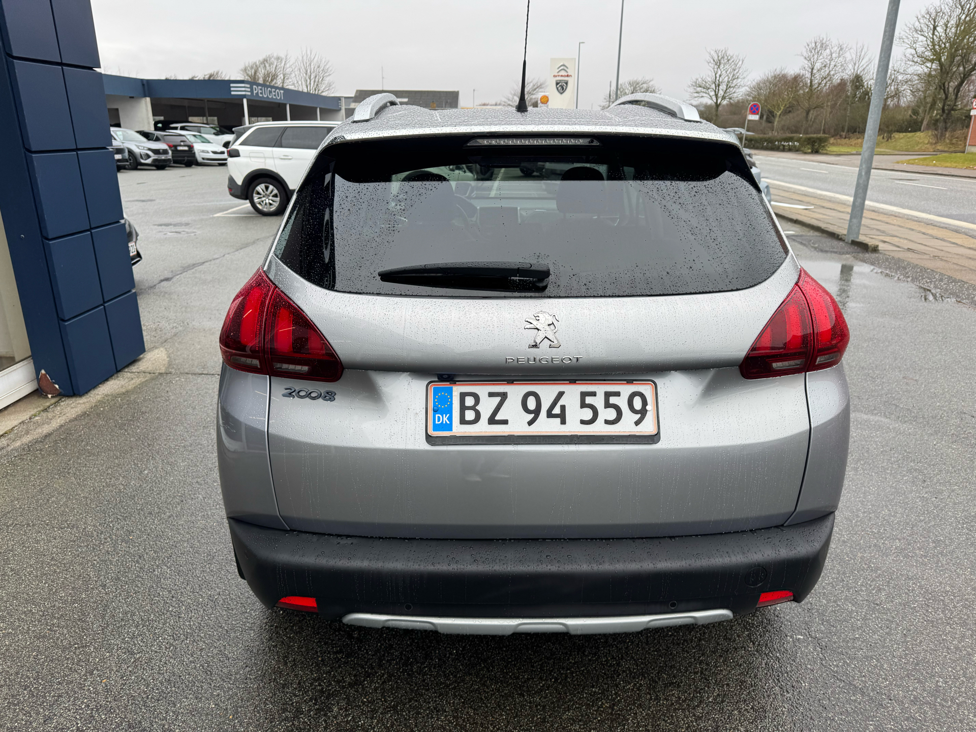 Billede af Peugeot 2008 1,2 e-THP Selection Sky 110HK 5d