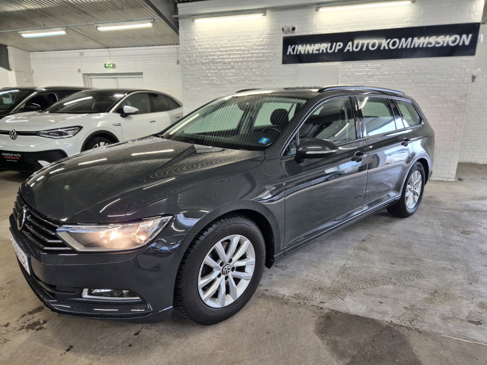 Billede af VW Passat Variant 2,0 TDI BMT Trendline 150HK Stc 6g