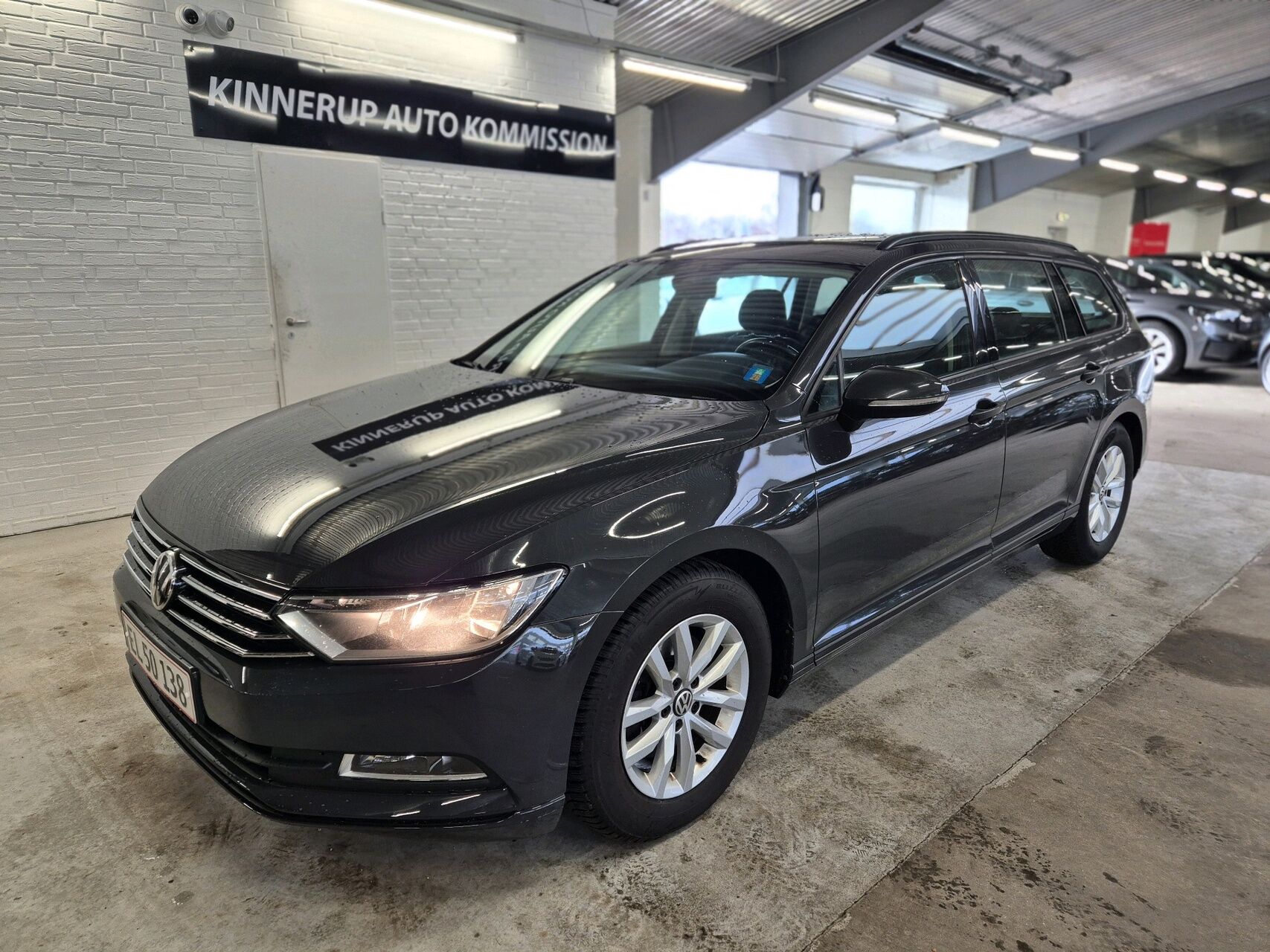 Billede af VW Passat Variant 2,0 TDI BMT Trendline 150HK Stc 6g
