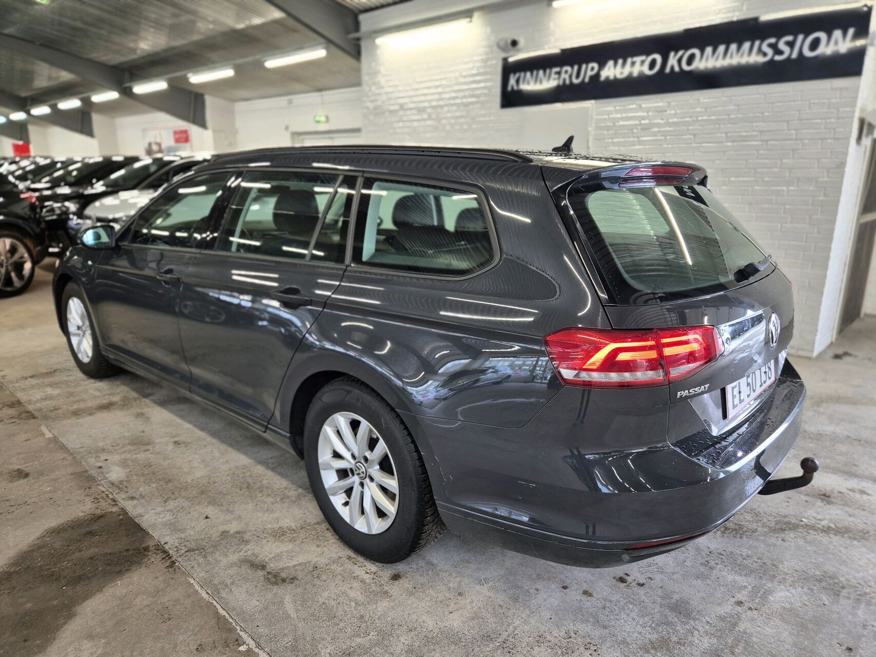 Billede af VW Passat Variant 2,0 TDI BMT Trendline 150HK Stc 6g