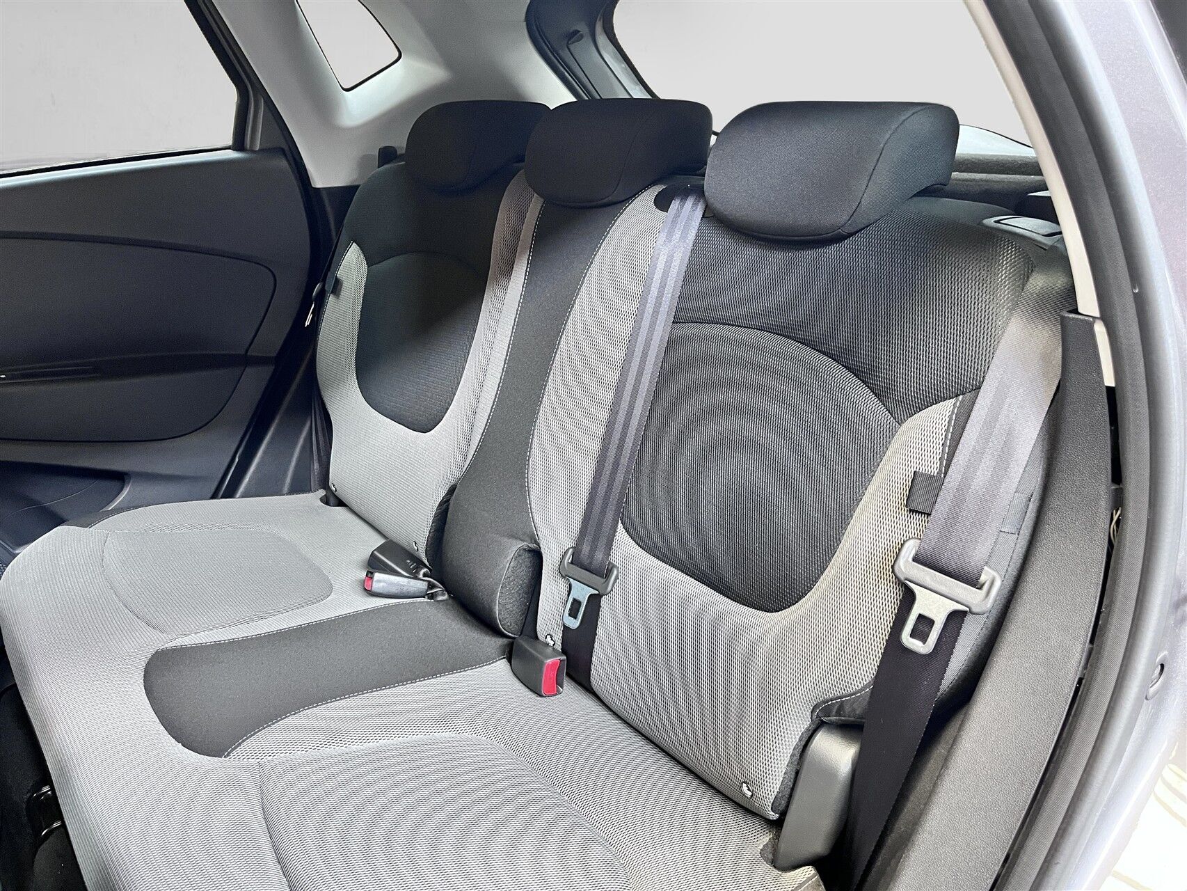 Billede af Renault Captur 1,5 Energy DCI Dynamique 90HK 5d