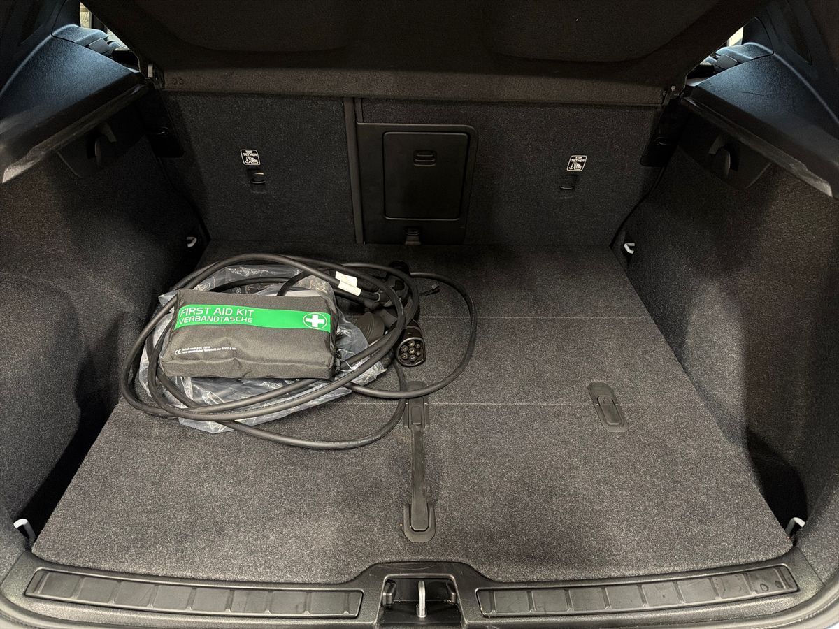 Billede af Volvo XC40 P6 Recharge Plus 231HK 5d Aut.