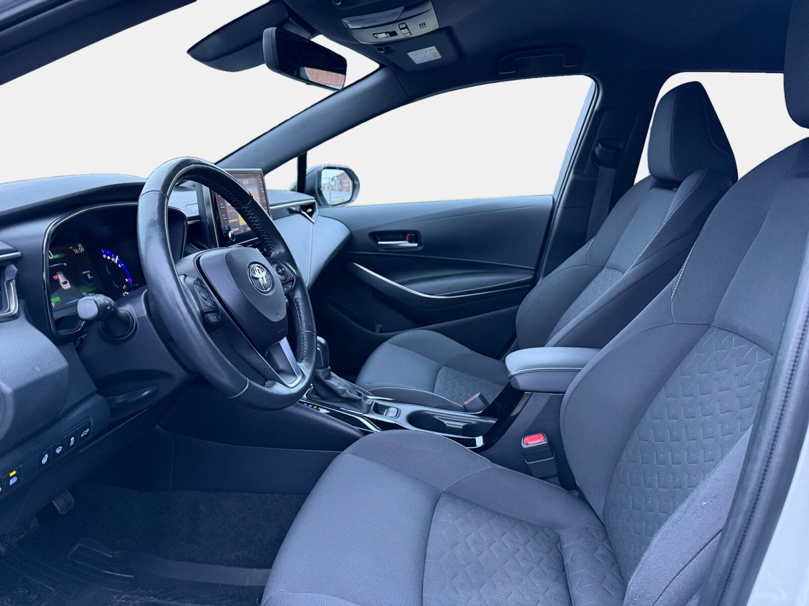 Billede af Toyota Corolla Touring Sports 1,8 Hybrid H3 Premium E-CVT 122HK Stc Trinl. Gear