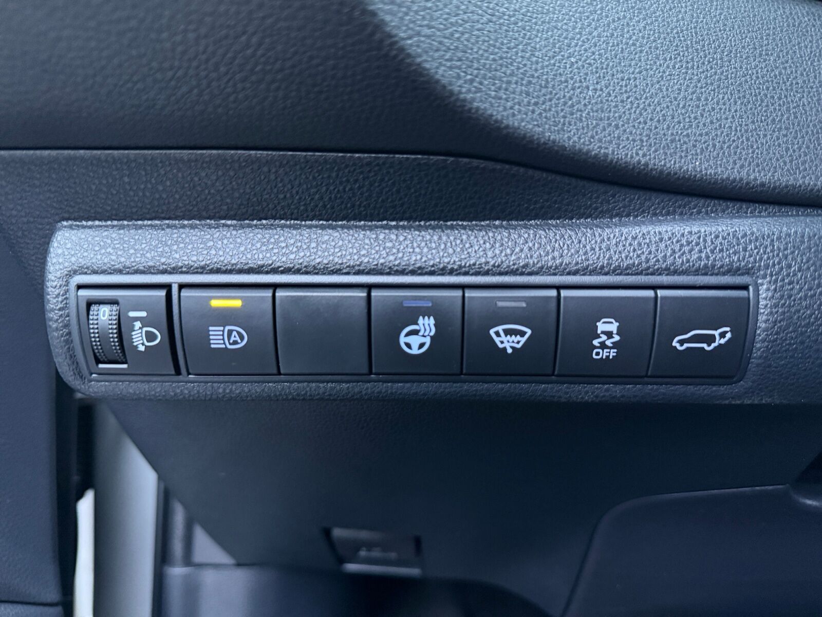 Billede af Toyota Corolla Touring Sports 1,8 Hybrid H3 Premium E-CVT 122HK Stc Trinl. Gear