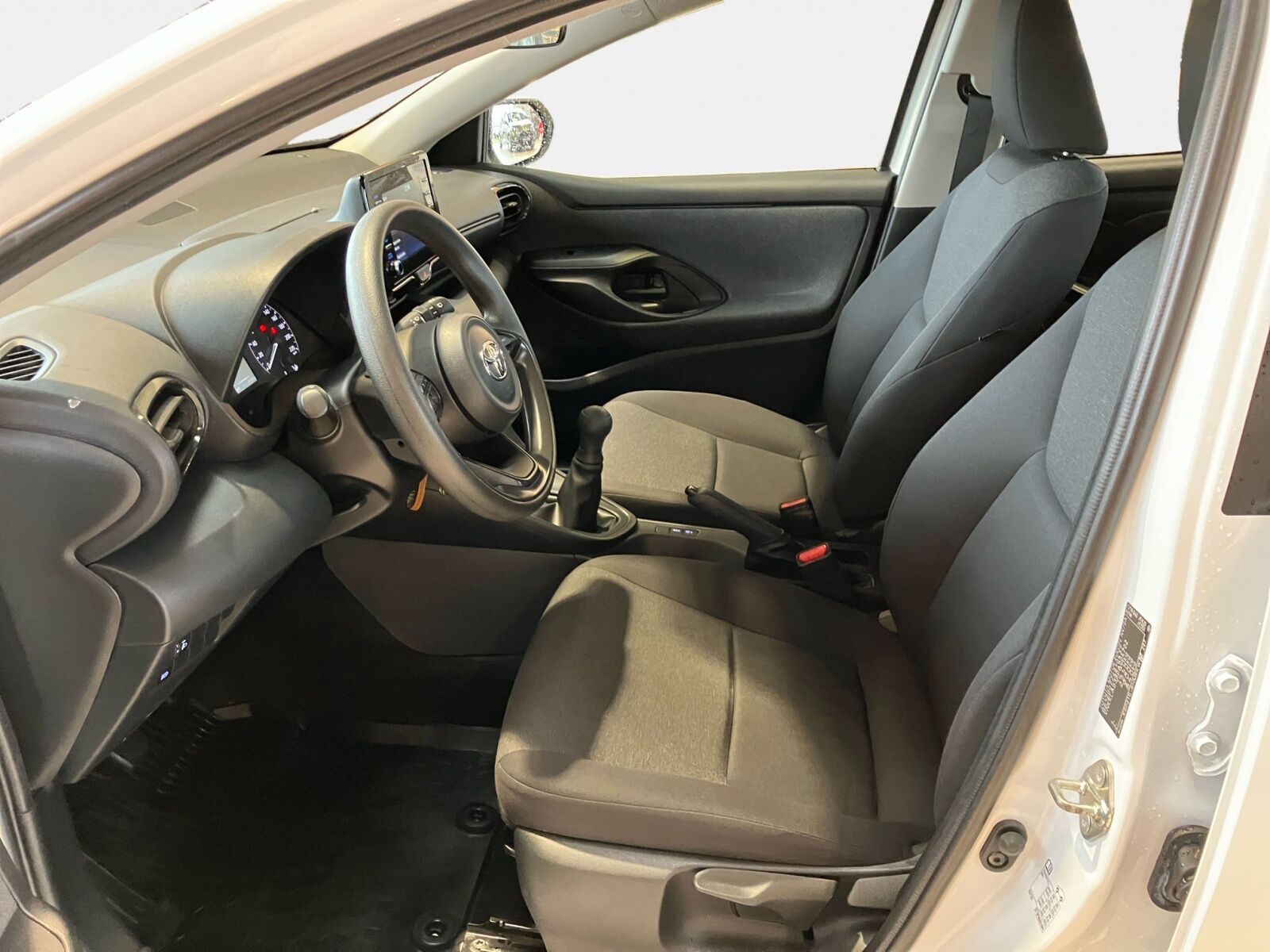 Billede af Toyota Yaris 1,0 VVT-I T1 72HK 5d