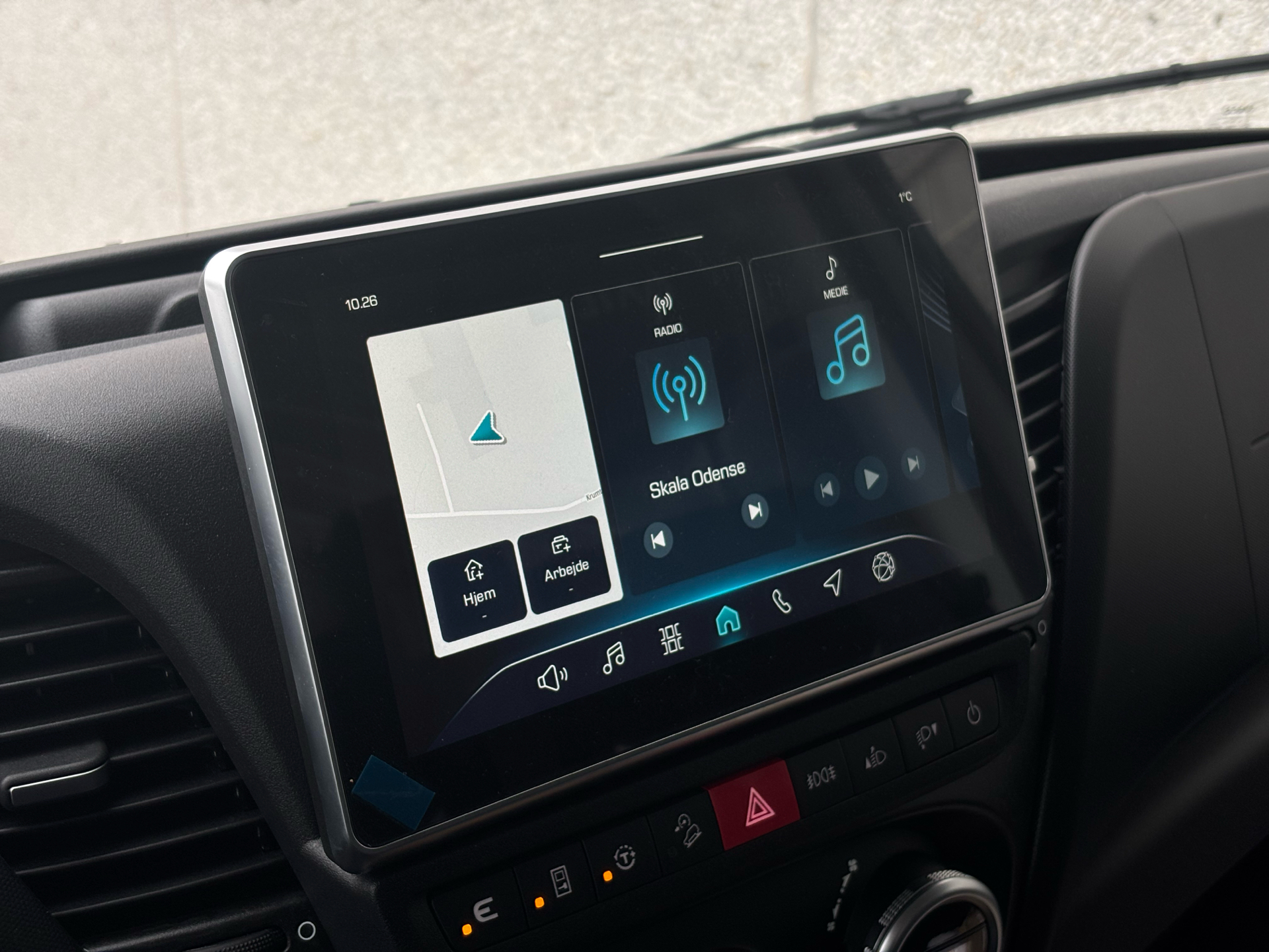 Billede af Iveco Daily 35S18 4800mm 3,0 D 176HK Ladv./Chas. 8g Aut.