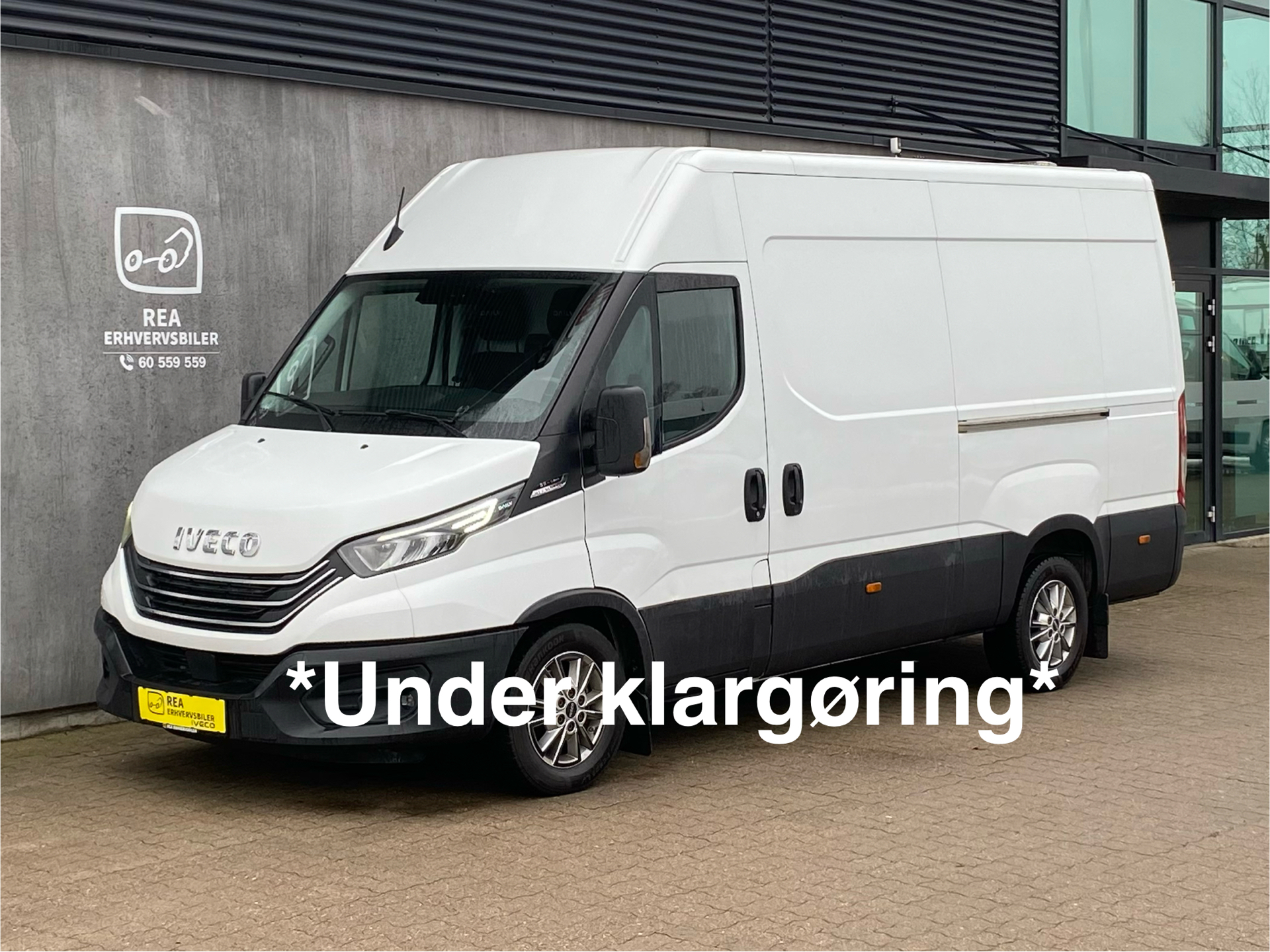 Billede af Iveco Daily 35S18 12m3 3,0 D 180HK Van 8g Aut.