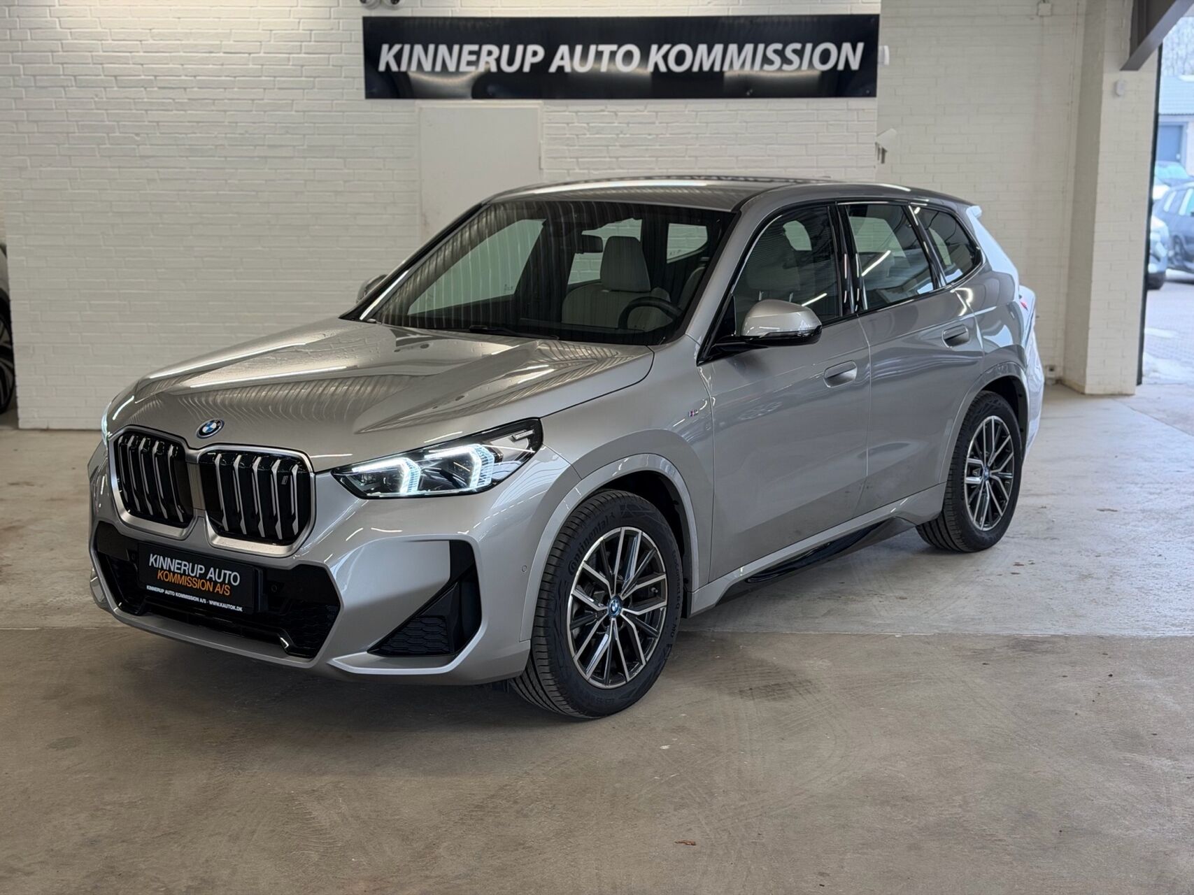 Billede af BMW iX1 xDrive30 EL M-Sport 4x4 313HK 5d Aut.