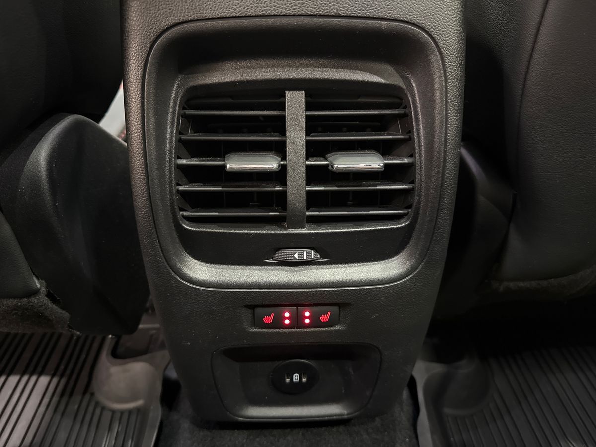 Billede af Ford Kuga 2,5 Plugin-hybrid ST-Line X CVT 243HK 5d Aut.