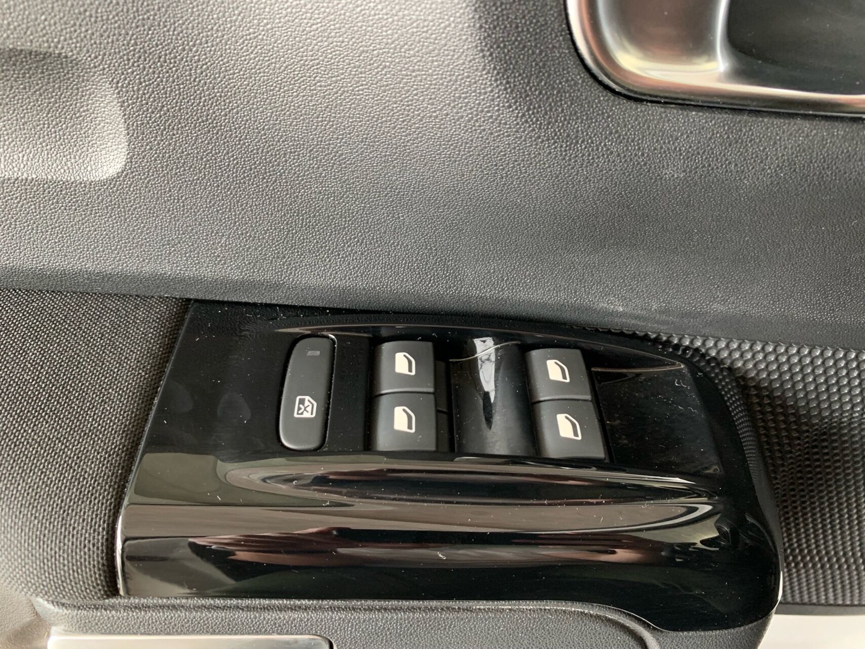 Billede af Citroën C3 1,2 PureTech Triumph 82HK 5d