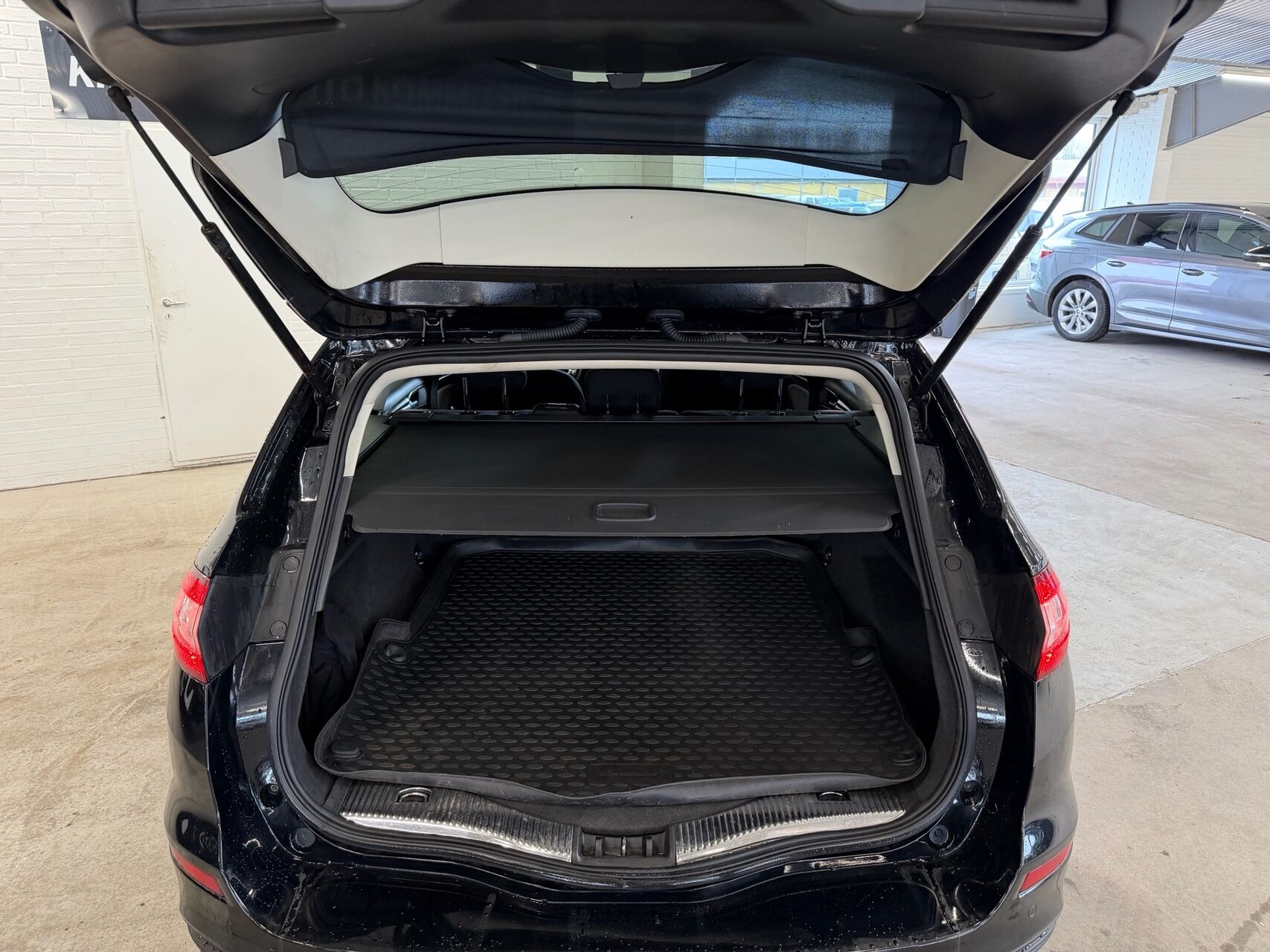 Billede af Ford Mondeo 2,0 TDCi Titanium Powershift 150HK Stc 6g Aut.