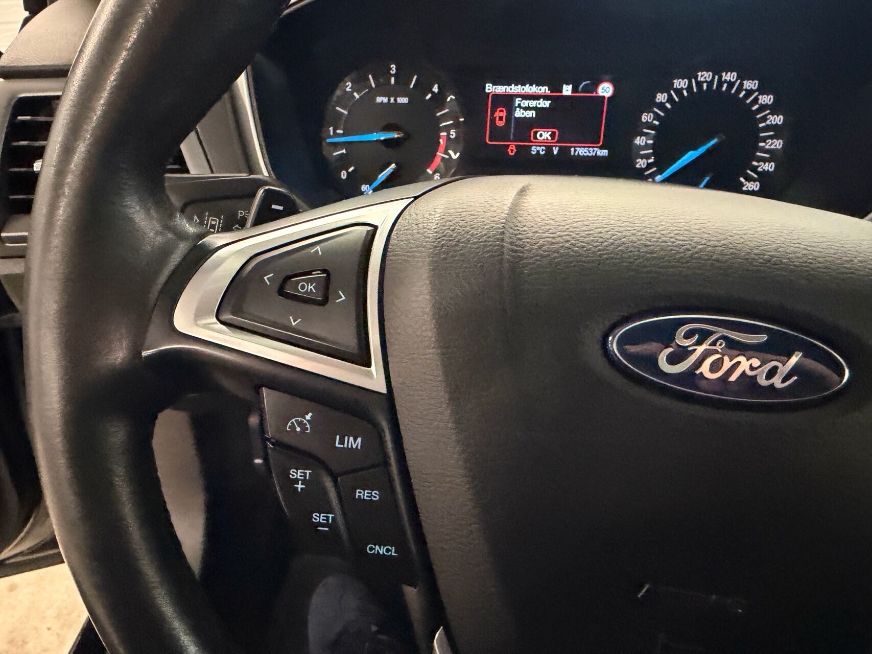 Billede af Ford Mondeo 2,0 TDCi Titanium Powershift 150HK Stc 6g Aut.