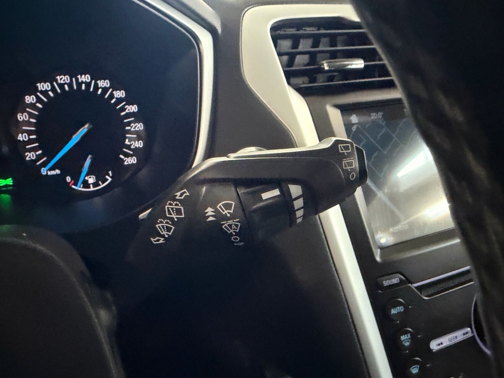 Billede af Ford Mondeo 2,0 TDCi Titanium Powershift 150HK Stc 6g Aut.