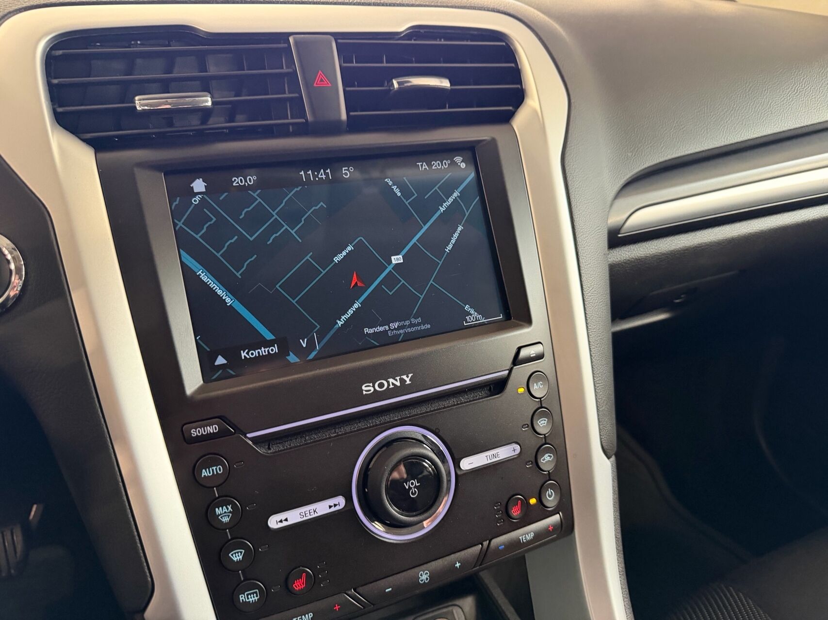 Billede af Ford Mondeo 2,0 TDCi Titanium Powershift 150HK Stc 6g Aut.