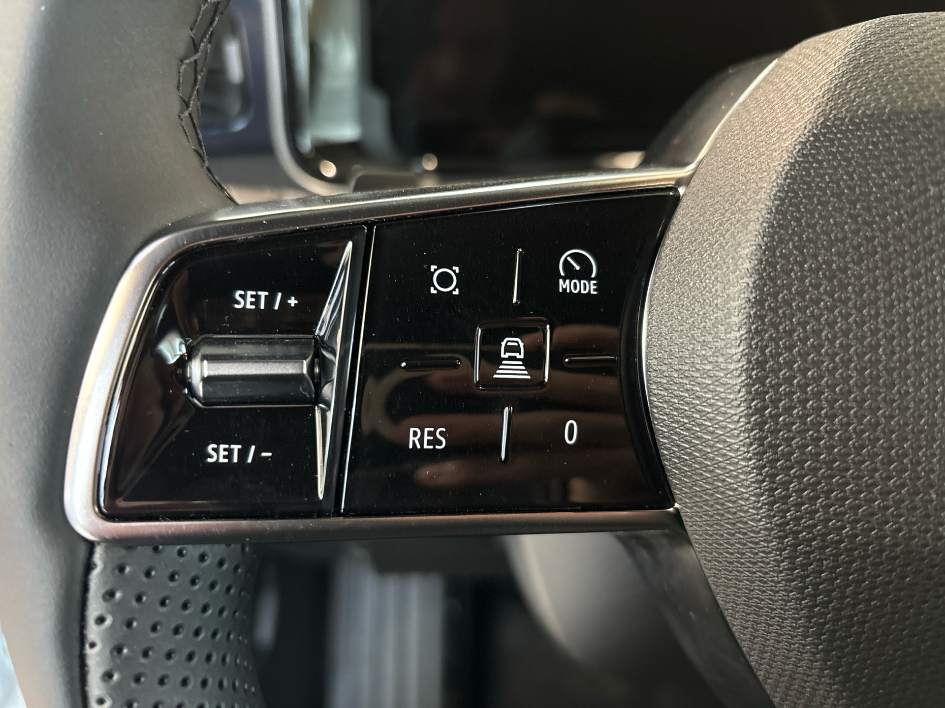 Billede af Nissan Micra EL Advance 52kWh 150HK 5d Aut.