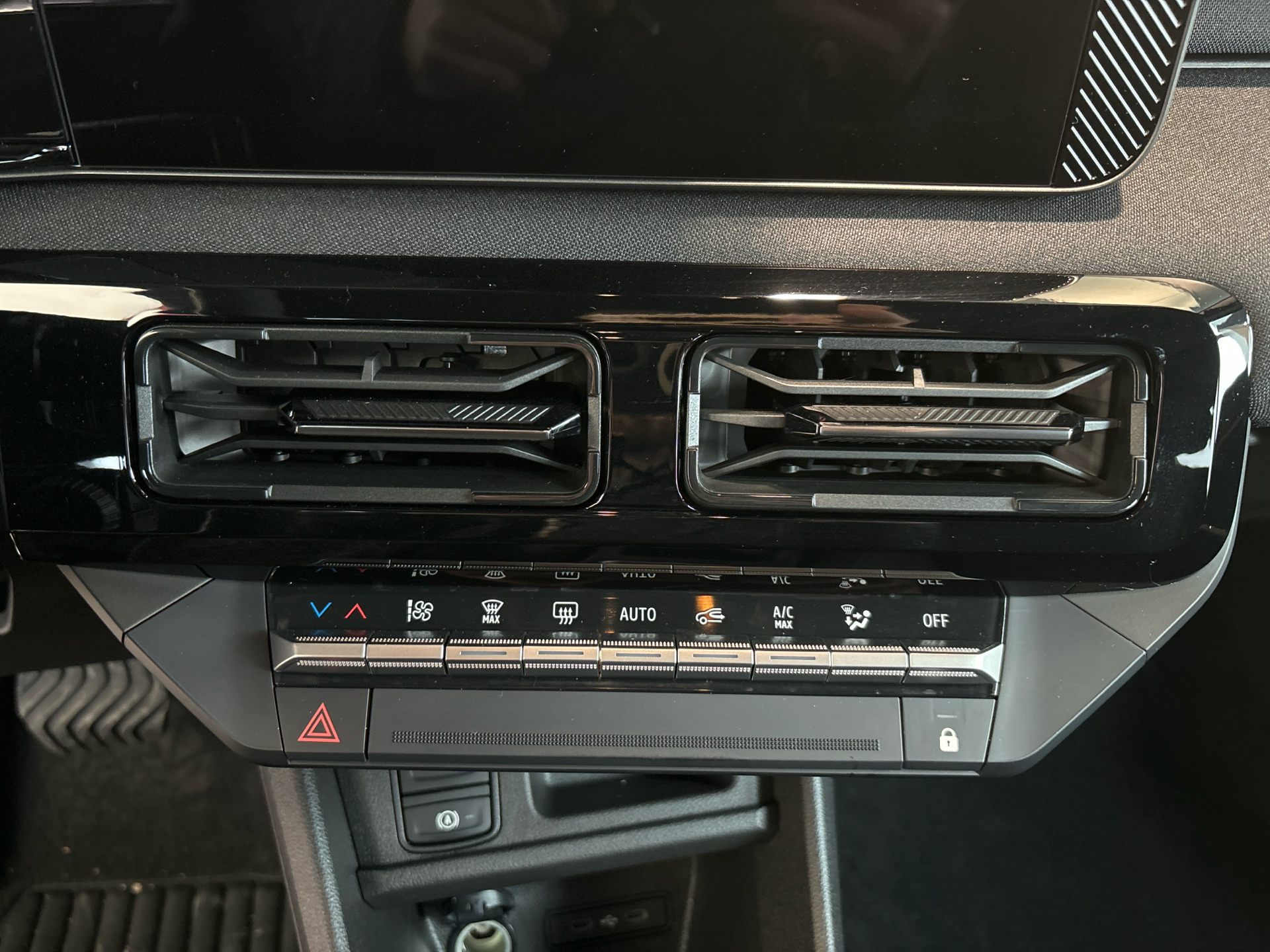 Billede af Nissan Micra EL Advance 52kWh 150HK 5d Aut.